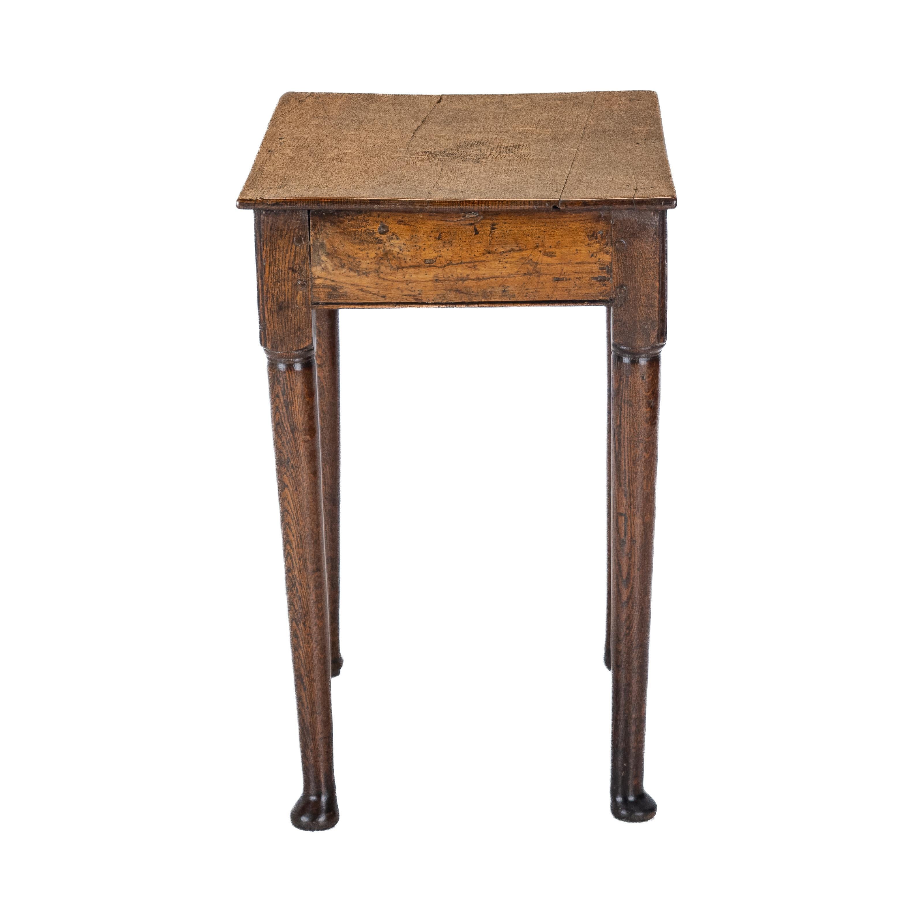 Late 17th Century Elm and Oak Pad Foot Small Country Side Table with Drawer For Sale 2