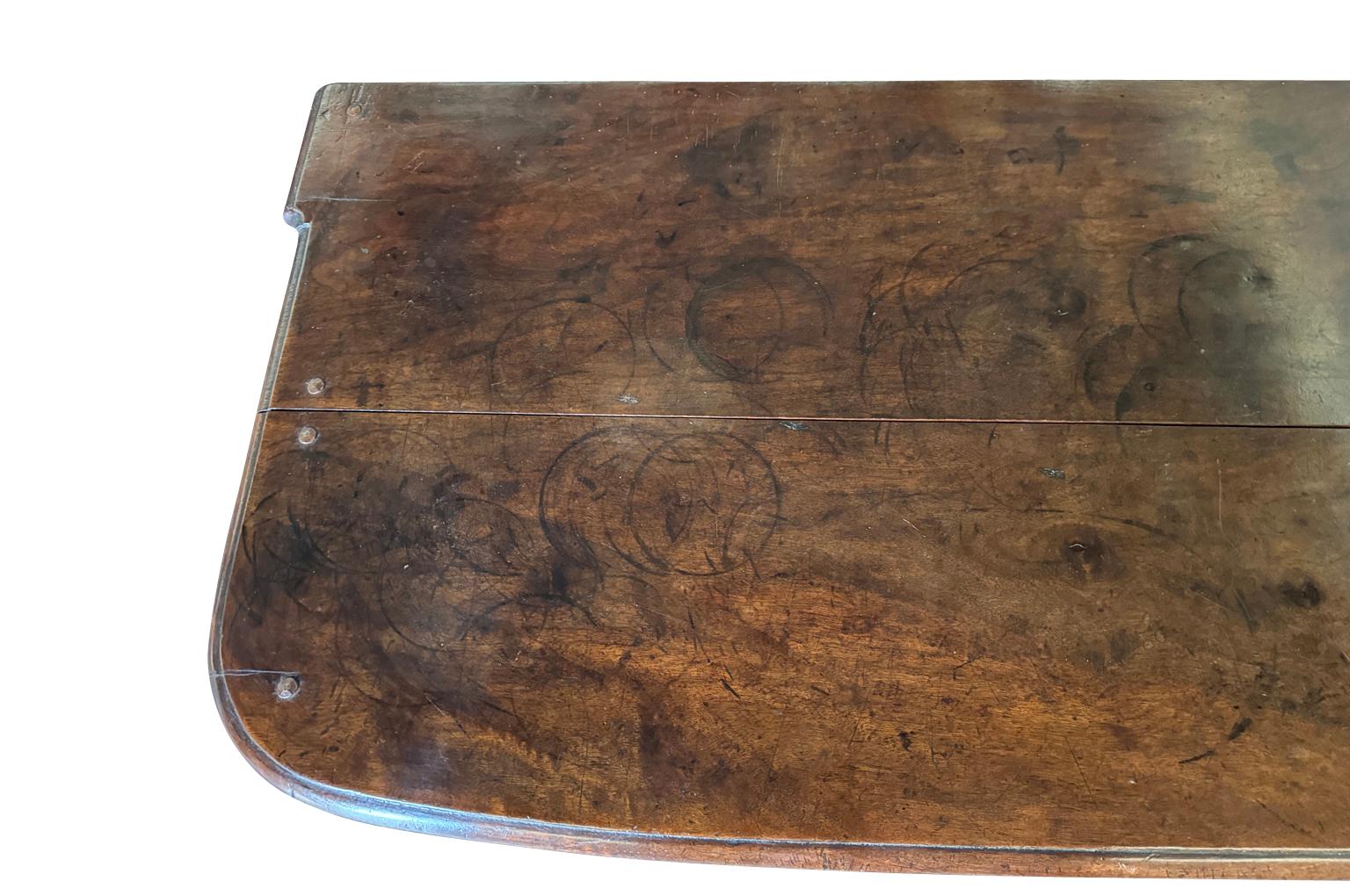 Commode inglese della fine del XVII secolo in vendita 10