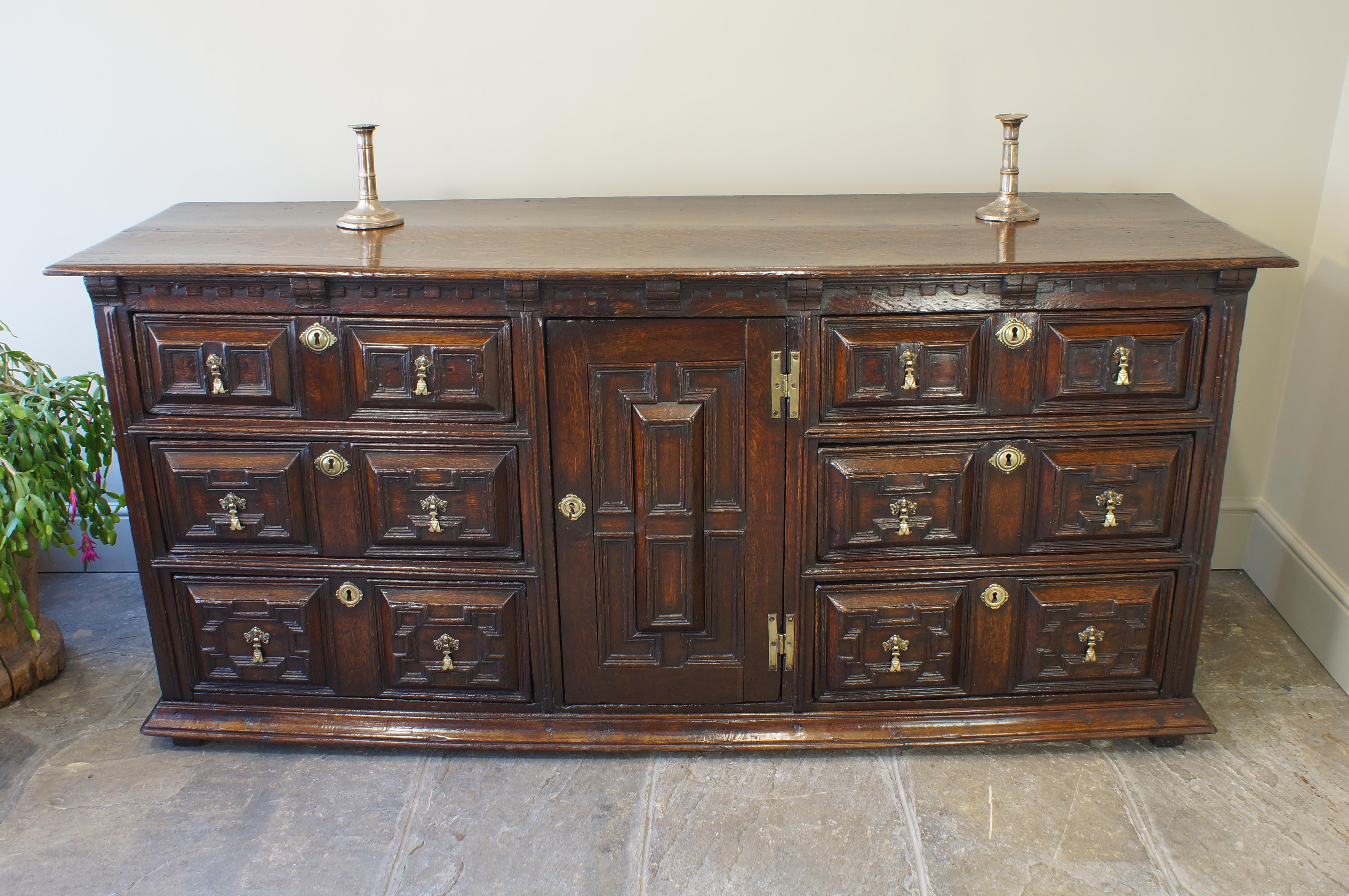 Late 17th Century English Oak Geometrically Moulded Dresser Base For Sale 3