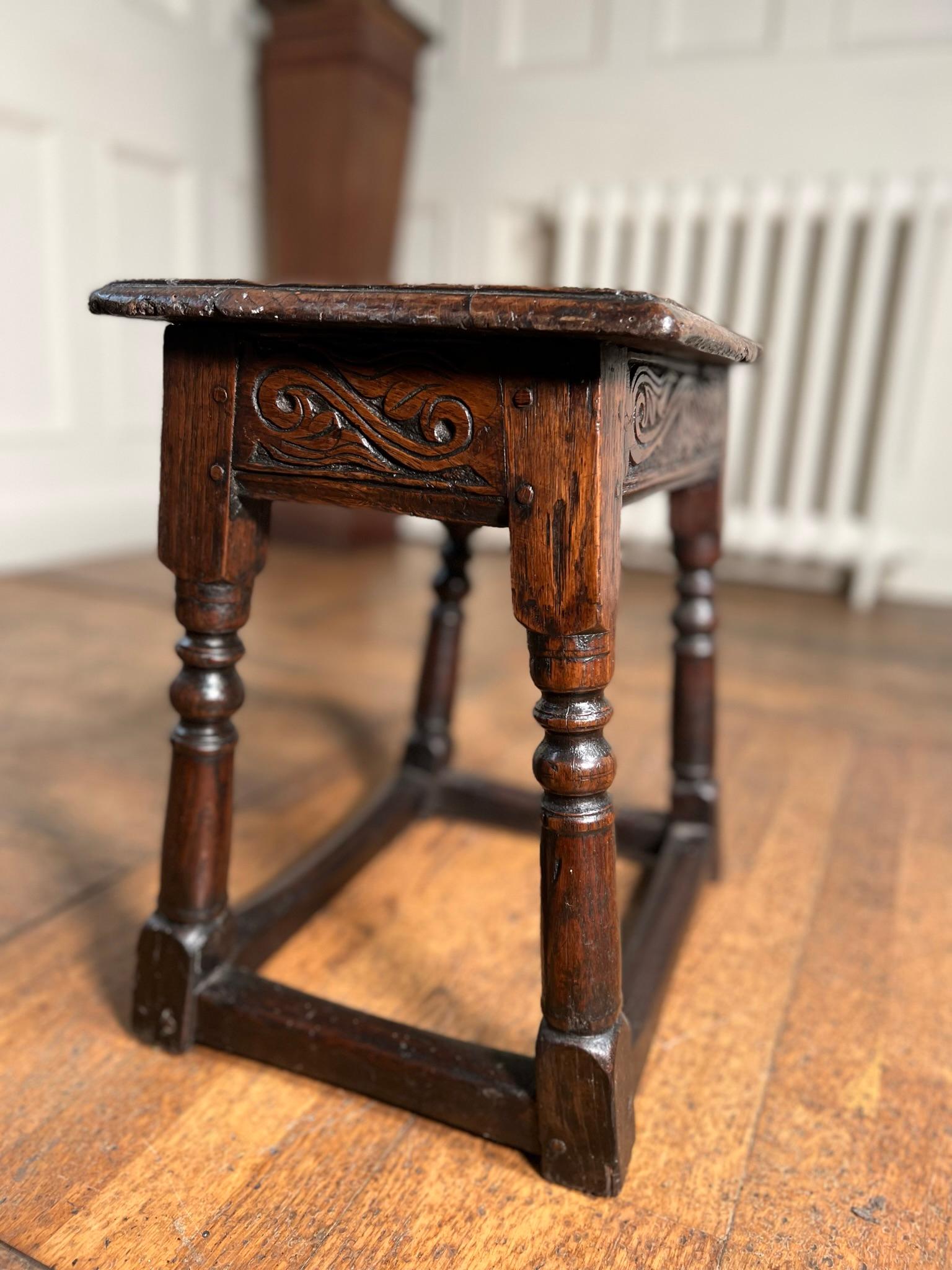 Late 17th Century English oak joint stool For Sale 1