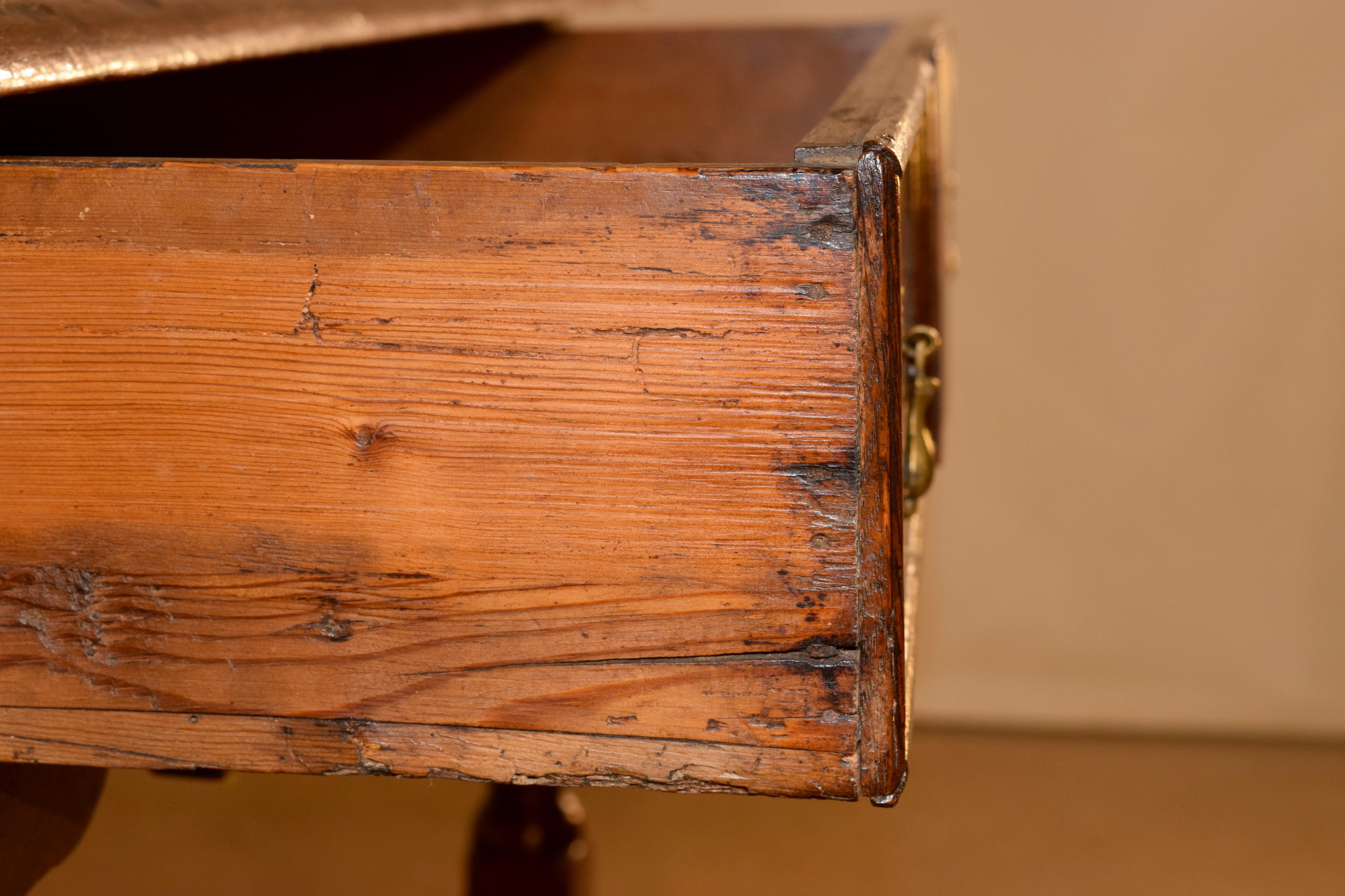 Late 17th Century English Oak Side Table 5
