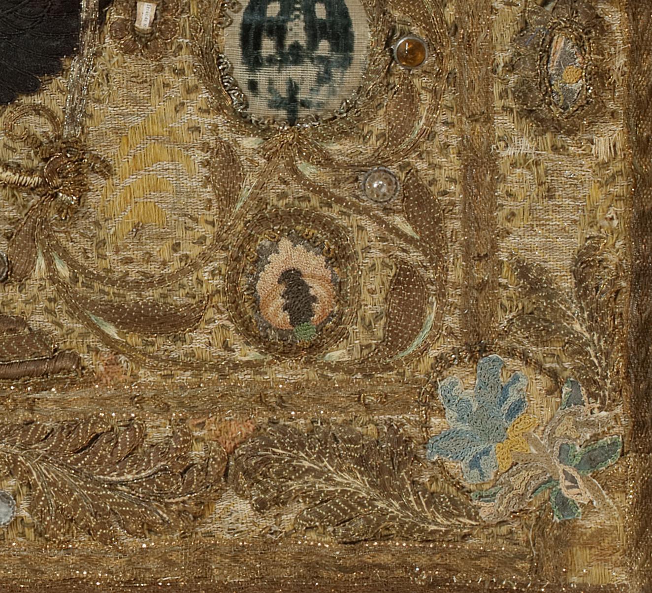 Late 17th Century European Raised Work and Metallic Thread Heraldic Embroidery In Good Condition In Henley-on-Thames, Oxfordshire