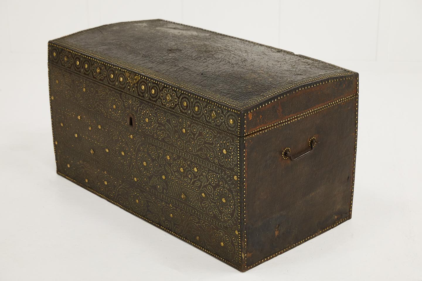 Late 17th Century French Brass and Leather Travelling Chest For Sale 1