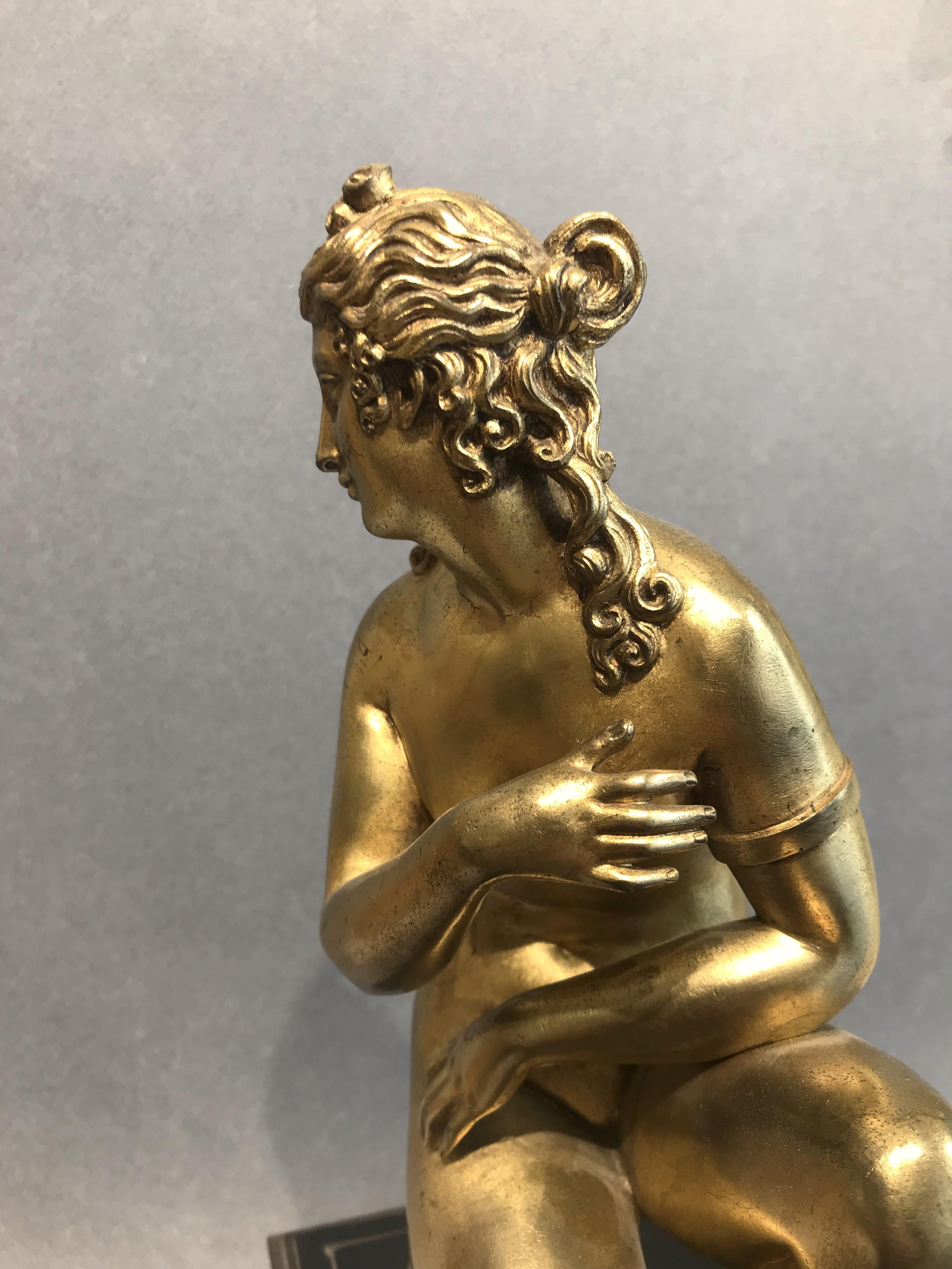 Doré Figure de Vénus en bronze doré de la fin du XVIIe siècle sur un piédestal Boulle en vente