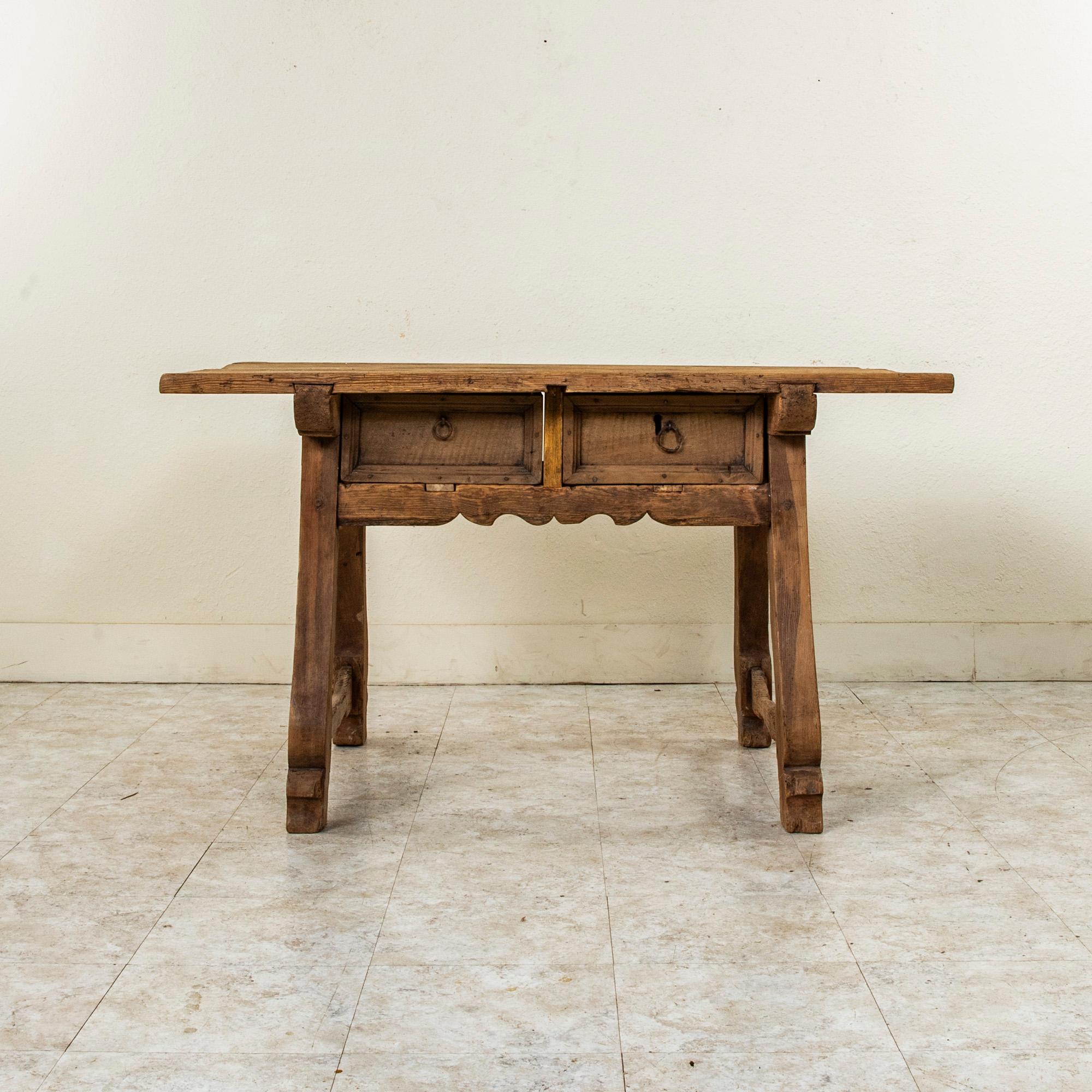 Rustic Late 17th Century French Hand-Pegged Pine Mountain Table, Writing Table For Sale