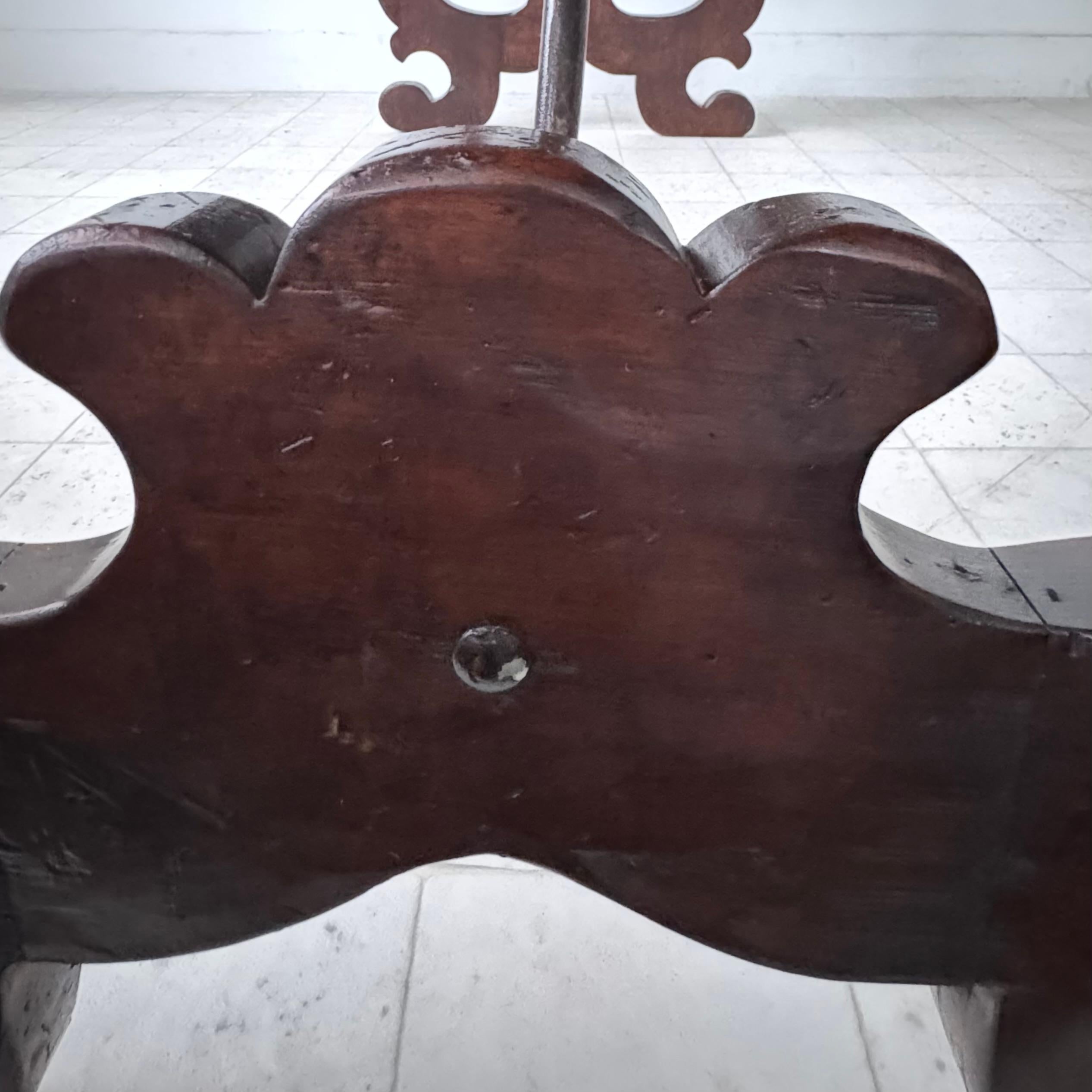 Spätes 17. Jahrhundert Italienischer Barock Bibliothekstisch / Schreibtisch im Angebot 6