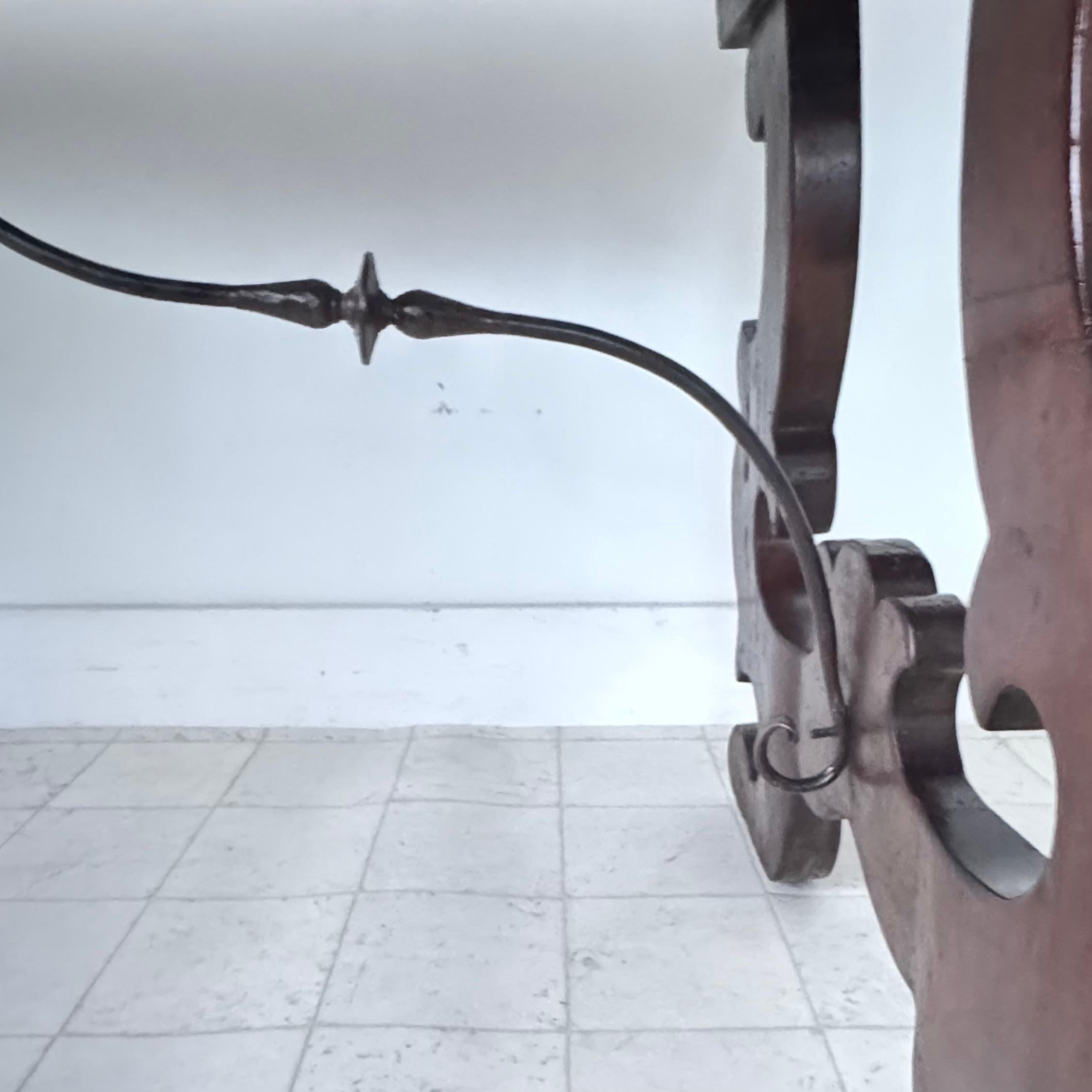 Spätes 17. Jahrhundert Italienischer Barock Bibliothekstisch / Schreibtisch im Angebot 7