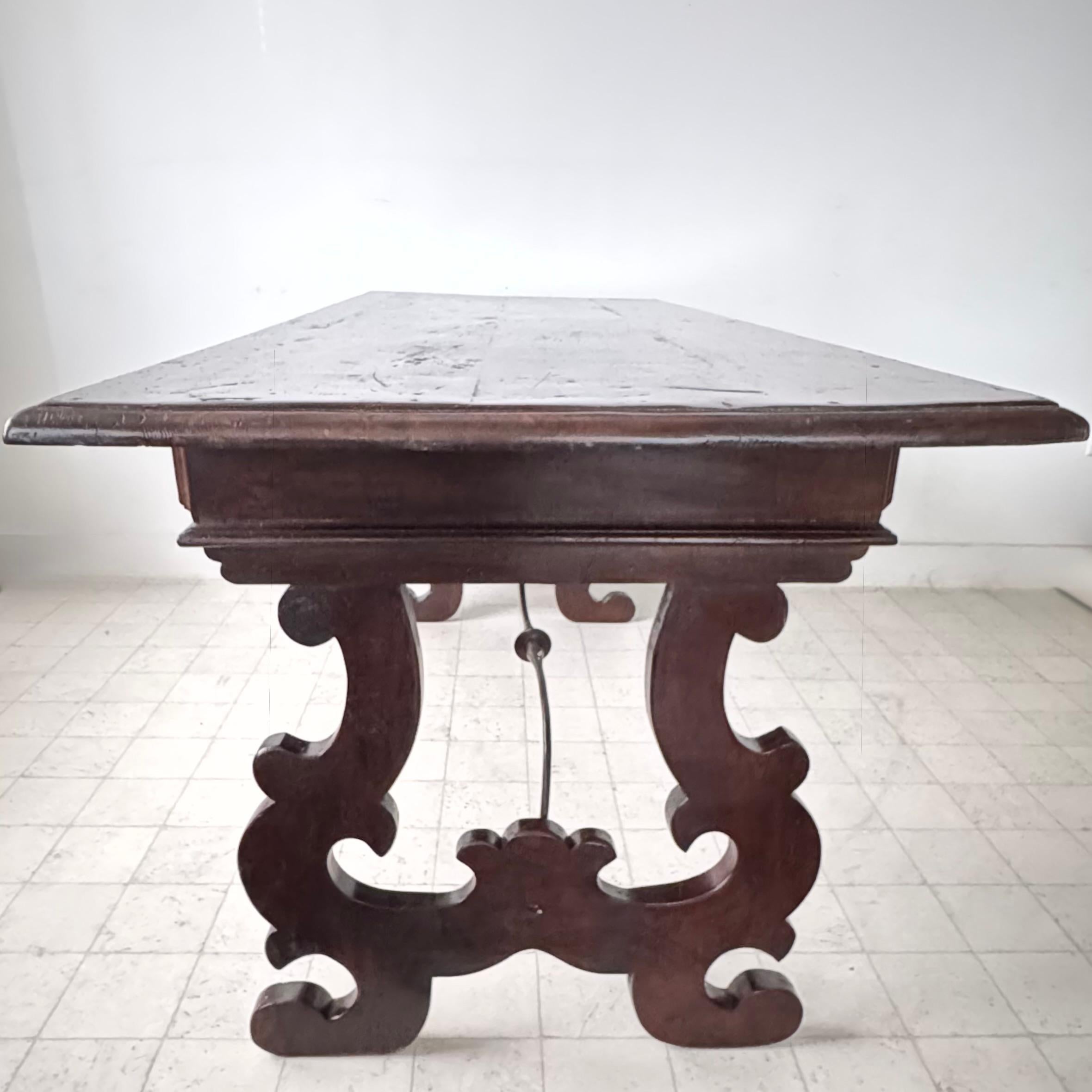 Spätes 17. Jahrhundert Italienischer Barock Bibliothekstisch / Schreibtisch im Angebot 1