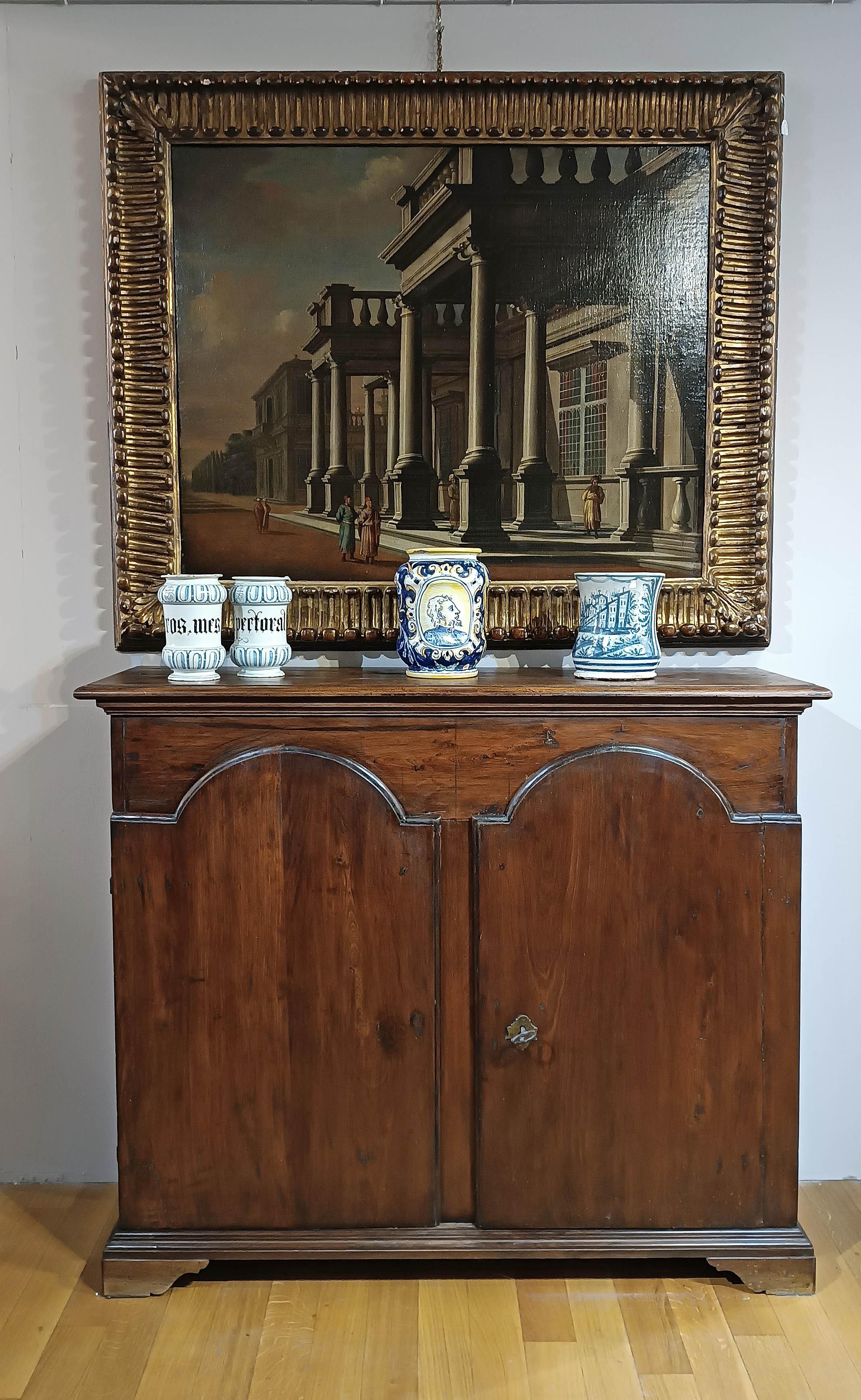 LATE 17th CENTURY LOUIS XIV WALNUT SIDEBOARD For Sale 2