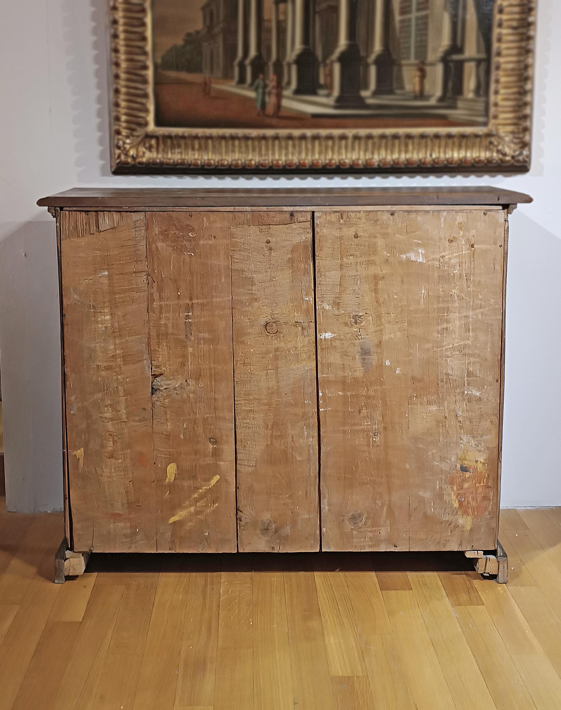 Italian LATE 17th CENTURY LOUIS XIV WALNUT SIDEBOARD For Sale