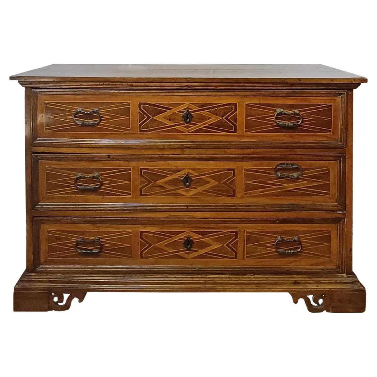 LATE 17th CENTURY WALNUT CHEST OF DRAWERS WITH LOUIS XIV INLAYS