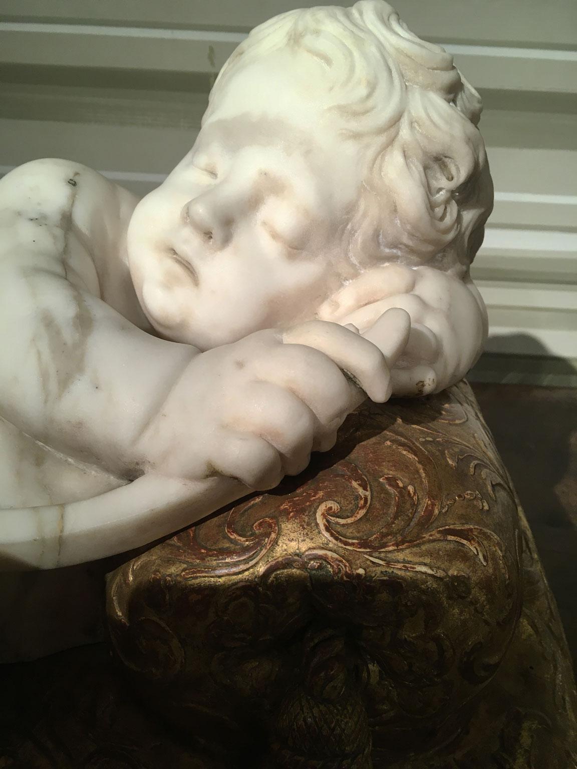Late 17th Century White Marble Carved Child Nude Cupid Sculpture on Gilded Base For Sale 5