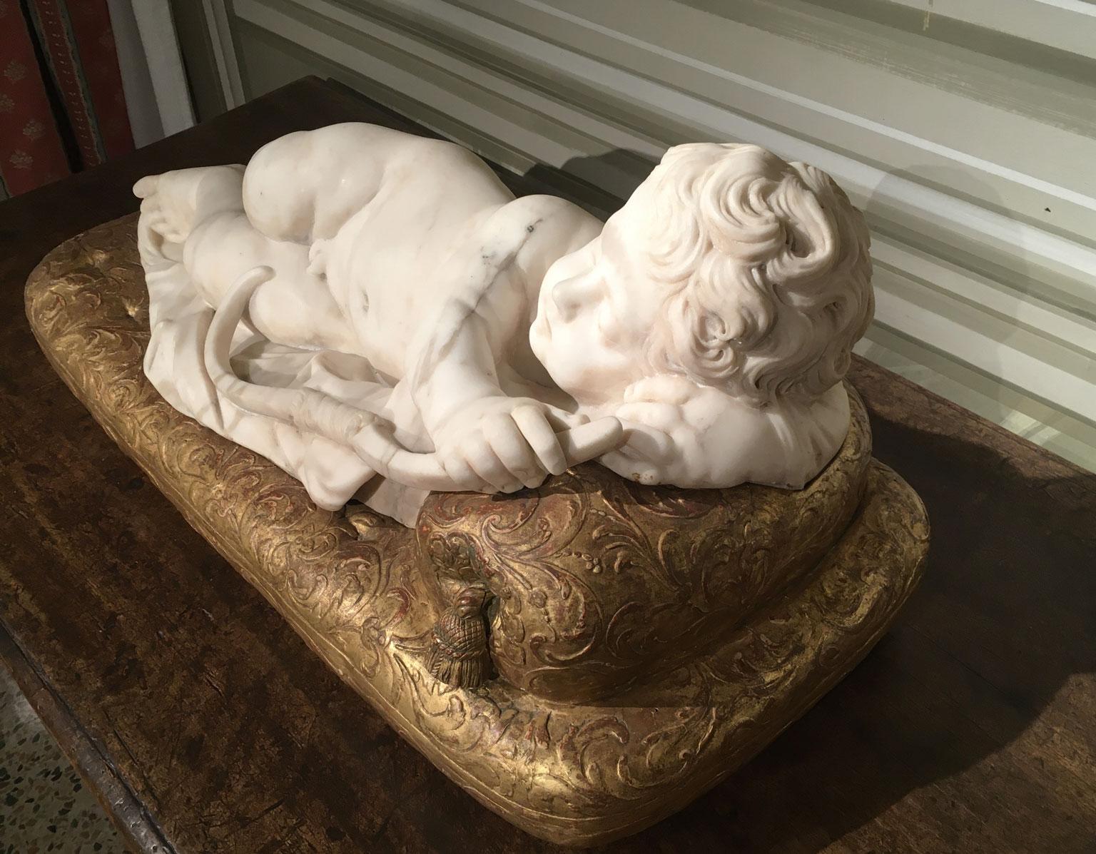 Late 17th Century White Marble Carved Child Nude Cupid Sculpture on Gilded Base For Sale 1