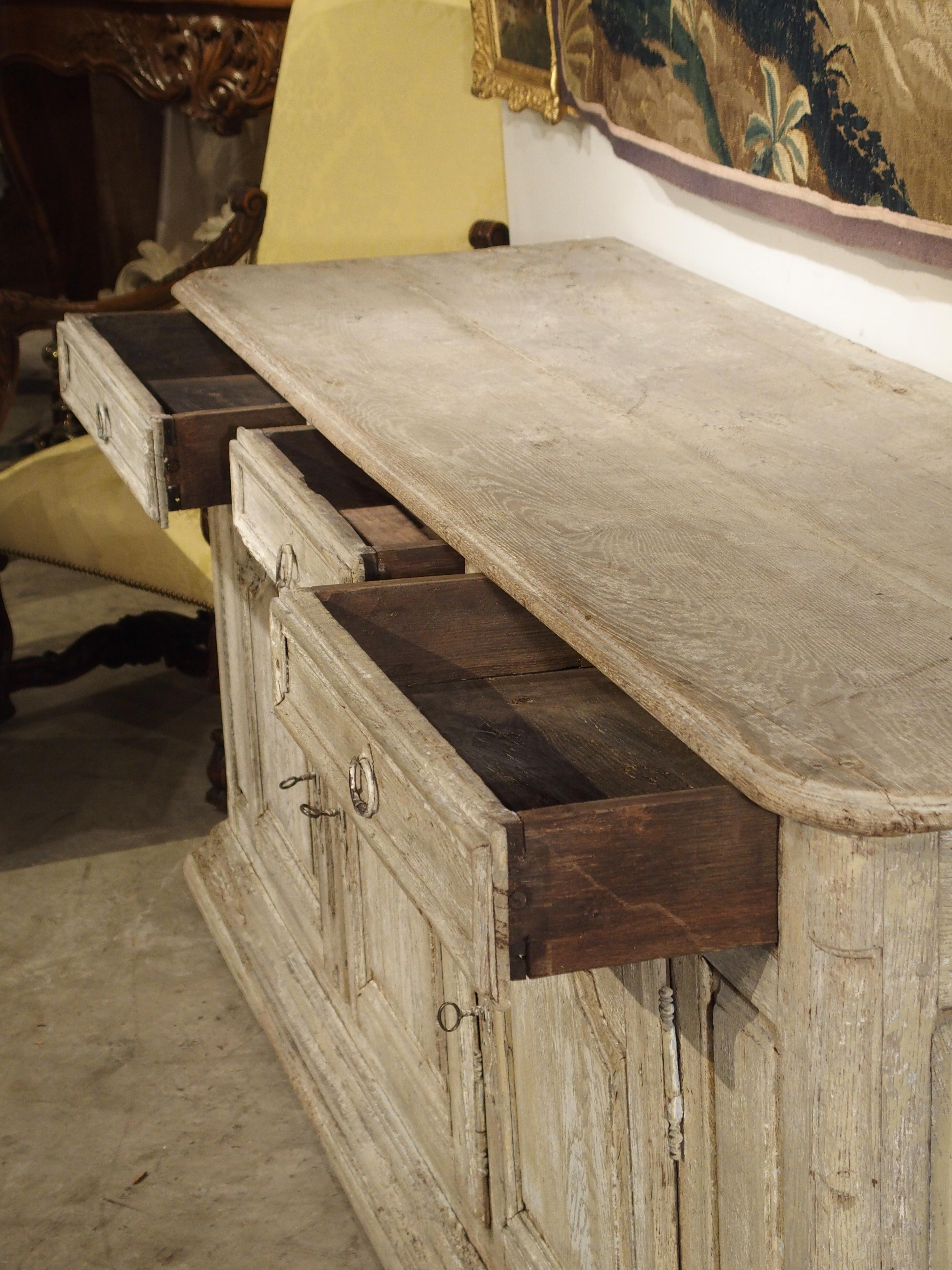 Late 17th Century Whitewashed Oak Enfilade from Burgundy, France 3