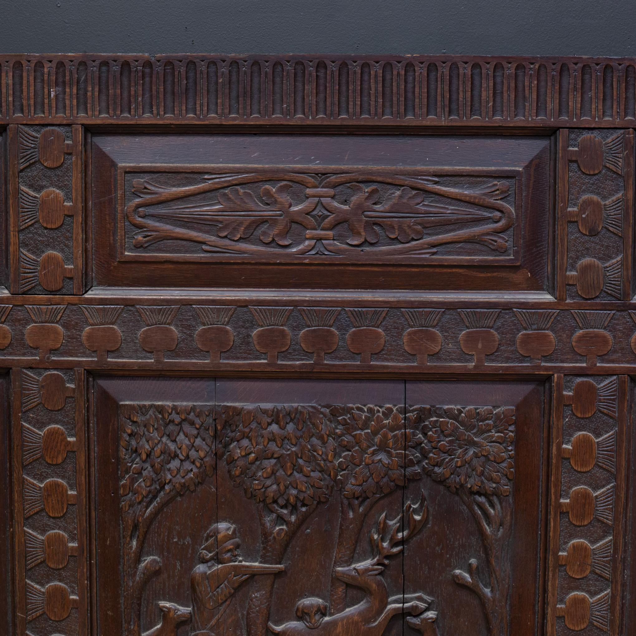 Panneau de chasse de la fin du 17e/début du 18e siècle en bois sculpté C.1680-1750 en vente 2