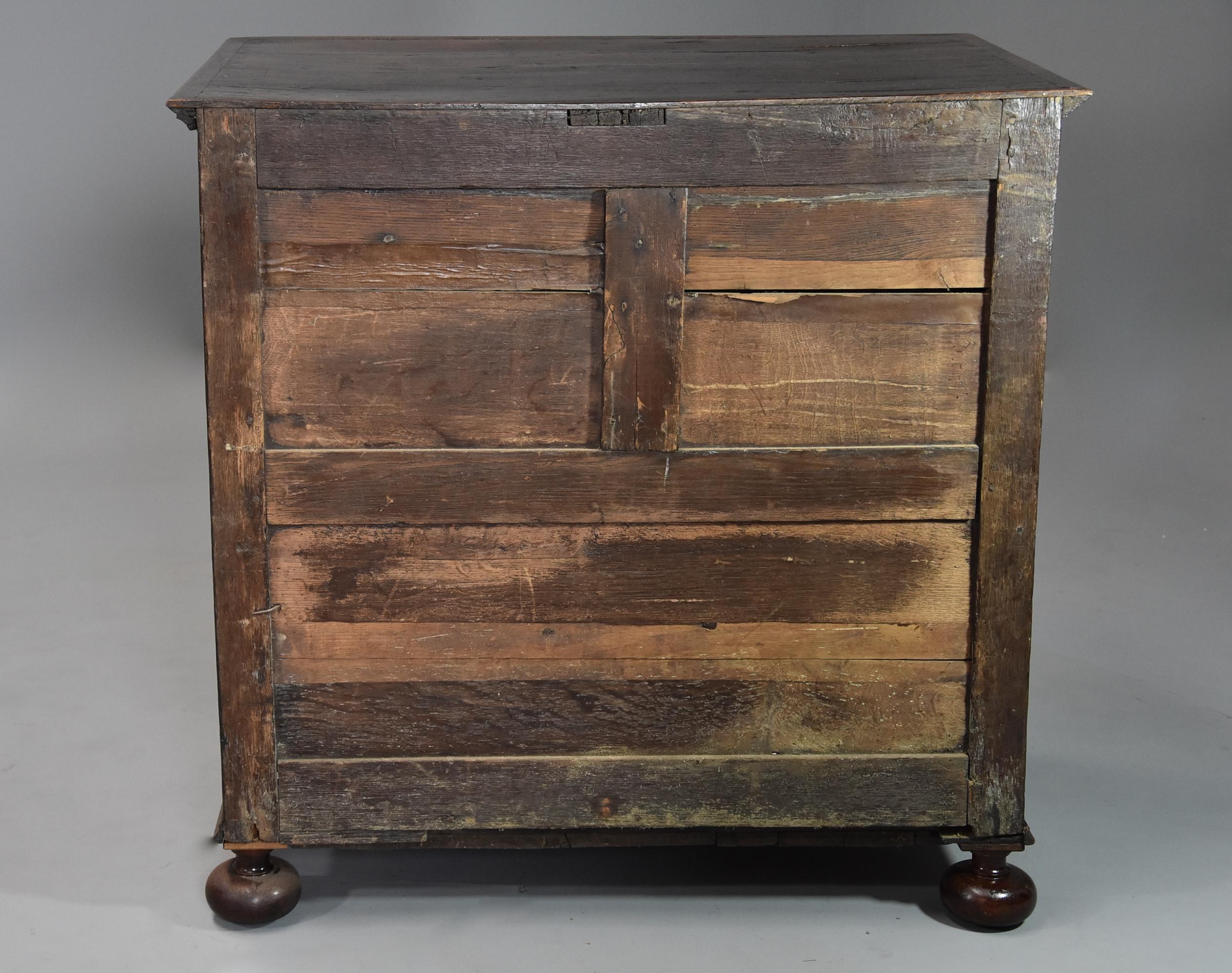 Late 17th-Early 18th Century English Oak Moulded Front Chest of Drawers For Sale 7