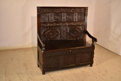 Late 17th/Early 18th Century English Oak Settle