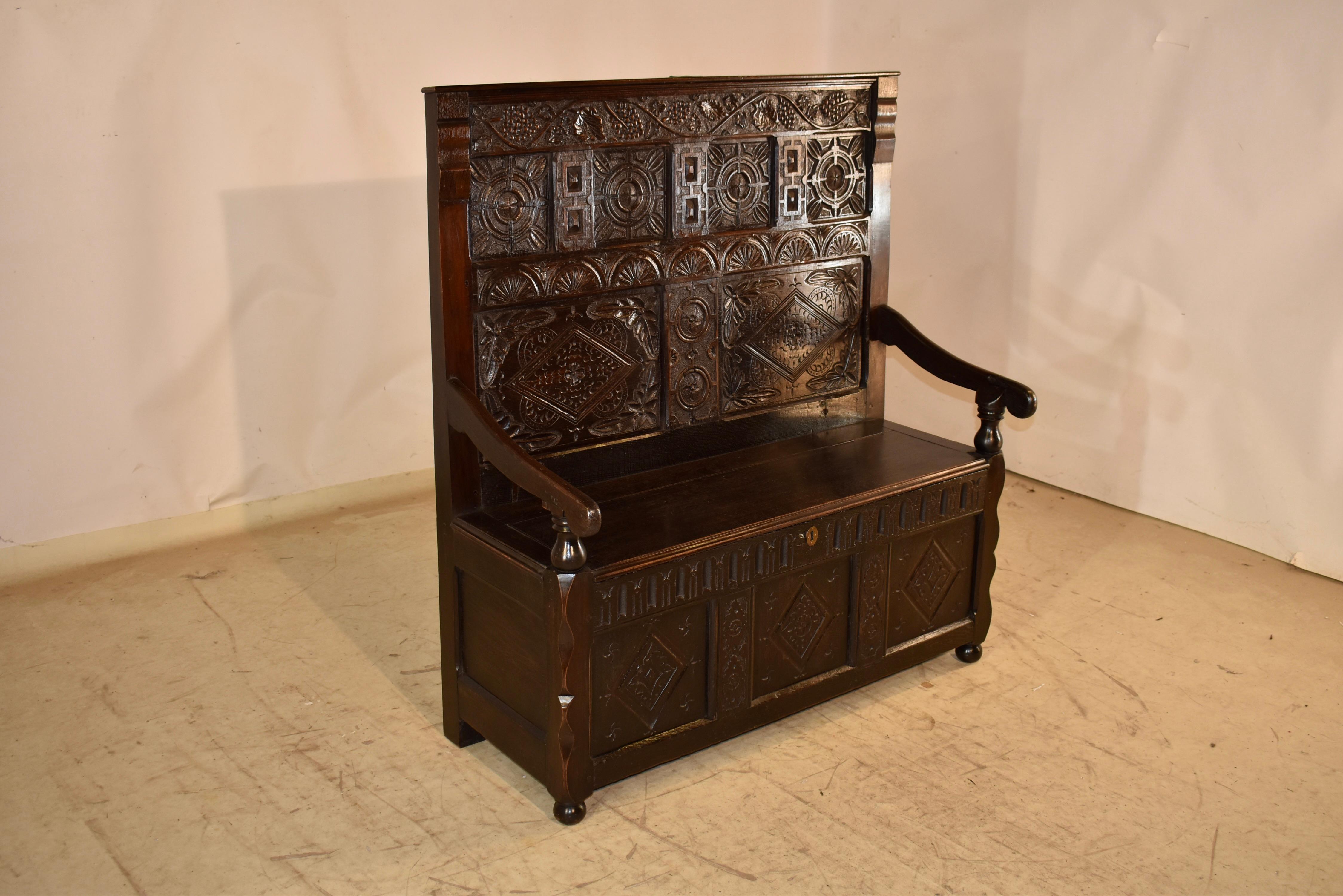 Late 17th/Early 18th Century English Oak Settle (Handgeschnitzt) im Angebot