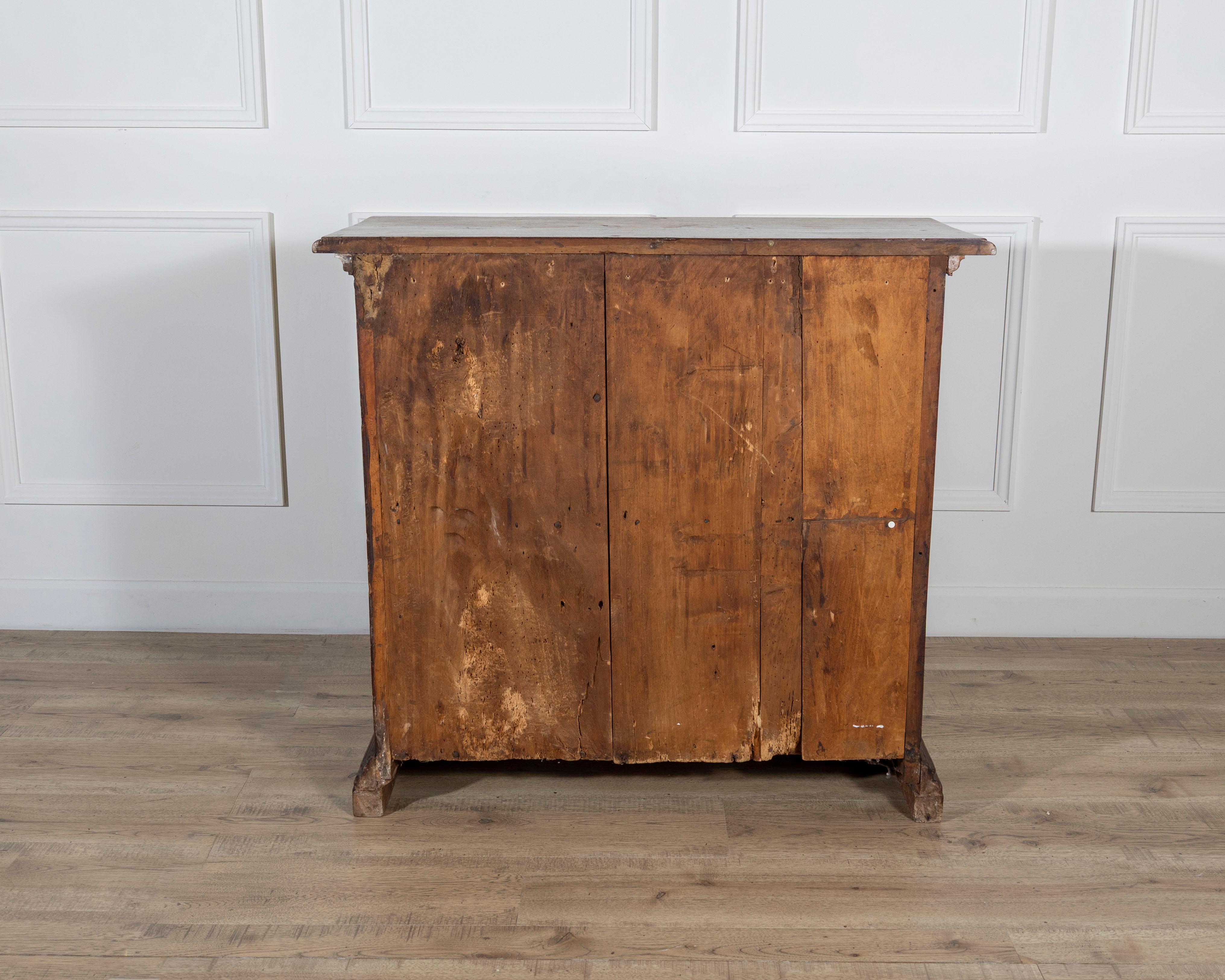 Late 17th–Early 18th Century Northern Italian Walnut Sideboard For Sale 6