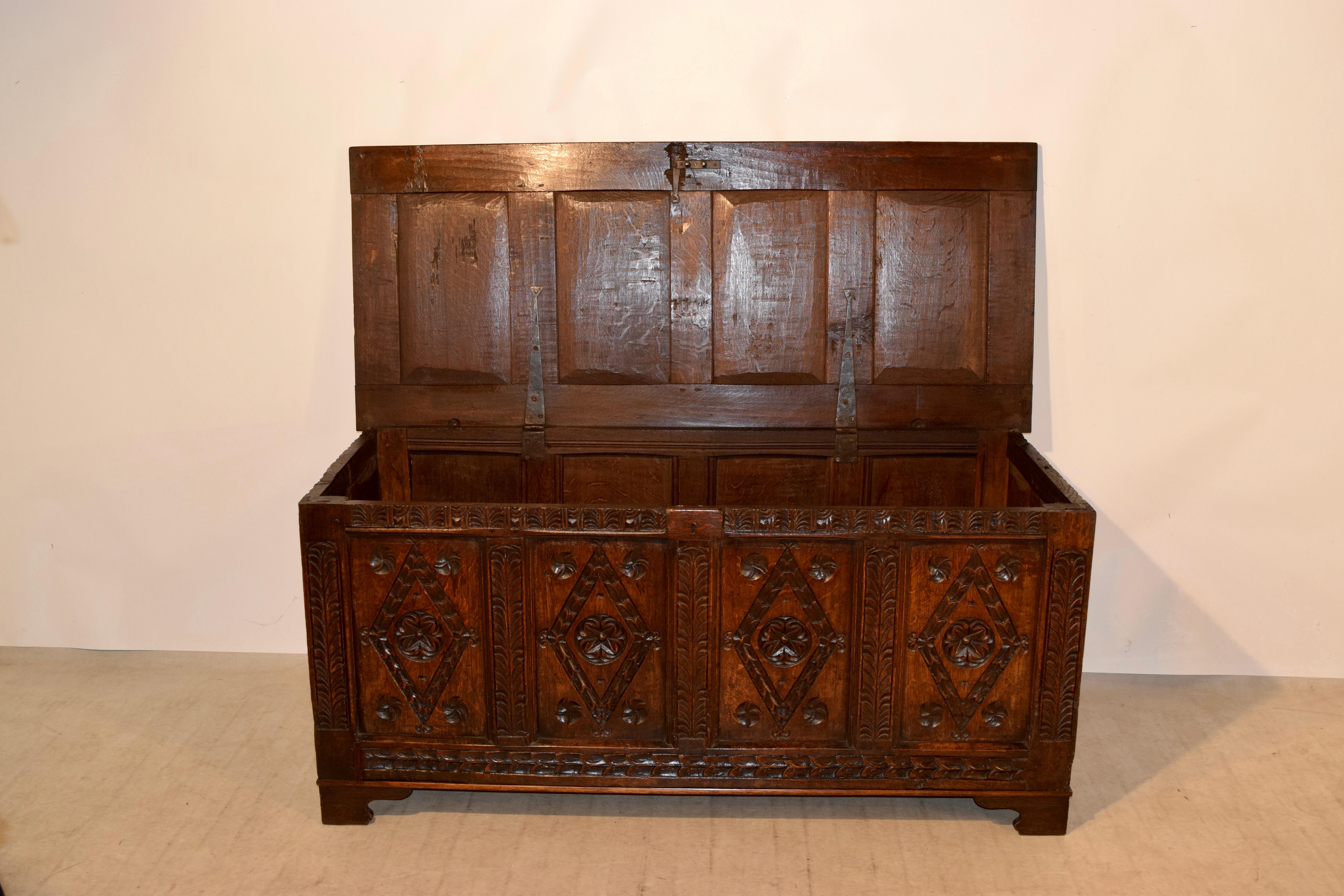 Hand-Carved Late 17th-Early 18th Century Oak Blanket Chest