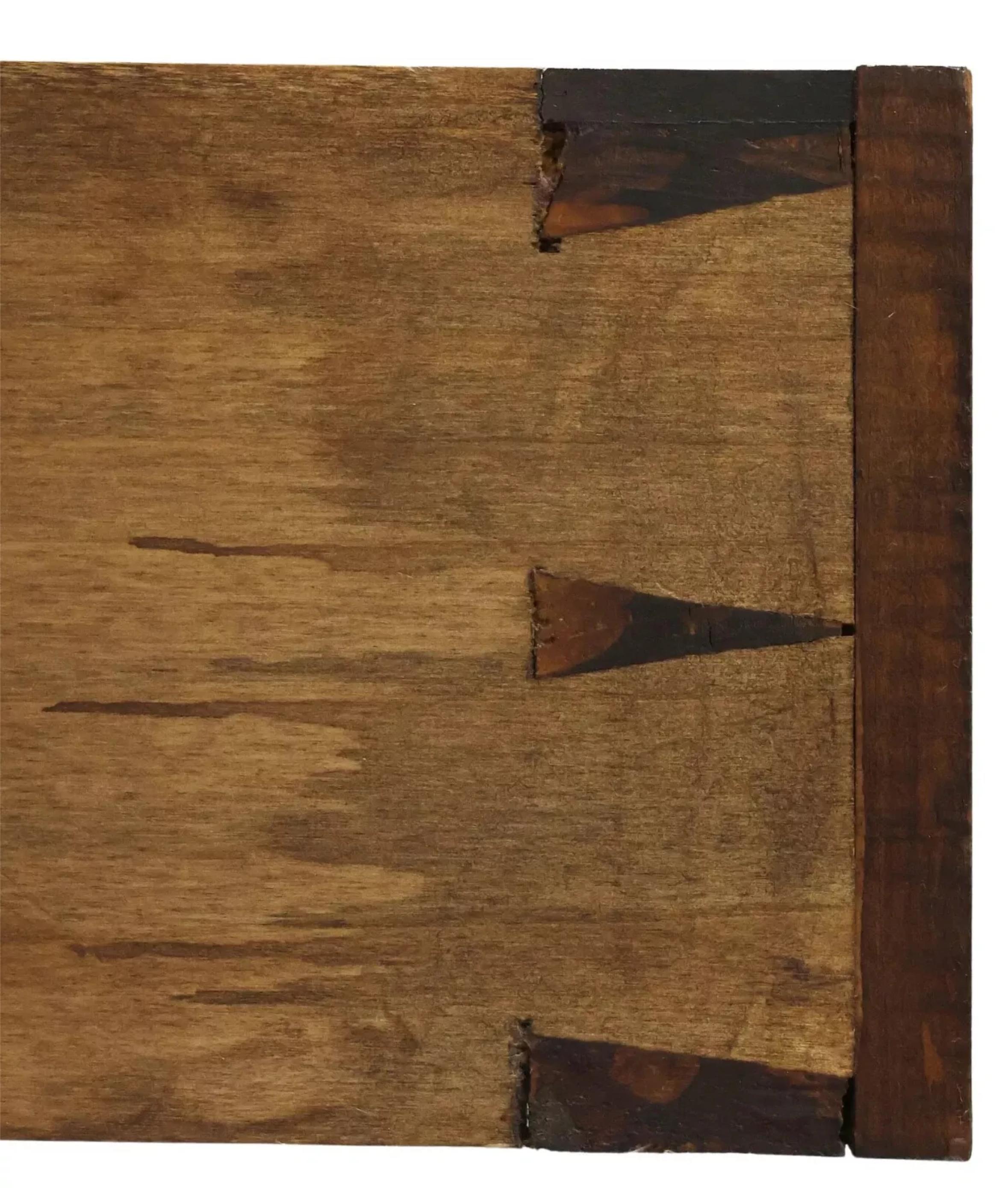 Noce Antica credenza in legno di noce intagliato della fine del 1800! in vendita