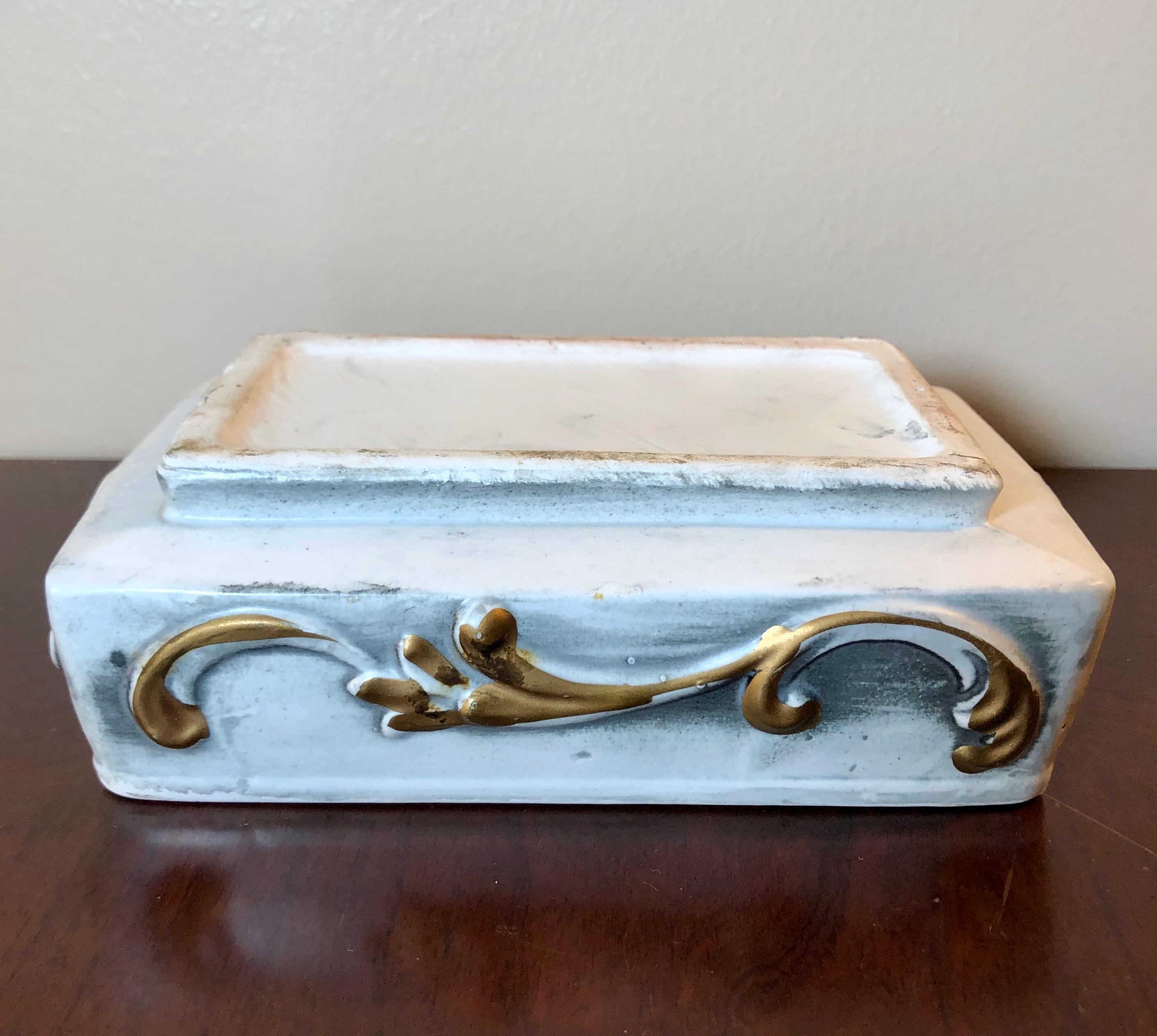 Late 1800s French Bisque Porcelain Gilt Trinket Box with Trays, Three Graces For Sale 3