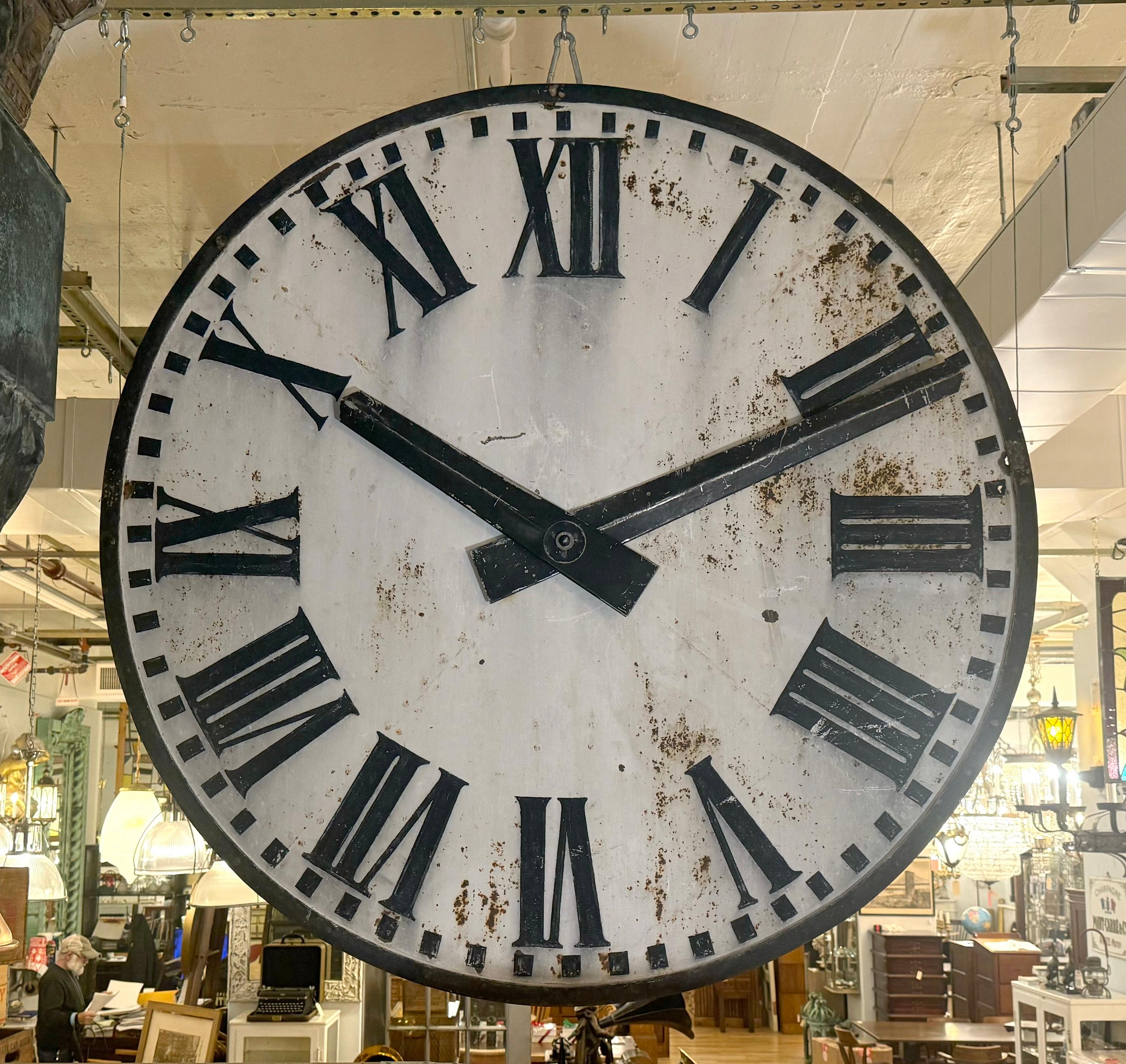 Späte 1800er Französisch Gusseisen Turmuhr Zifferblatt im Zustand „Gut“ in New York, NY