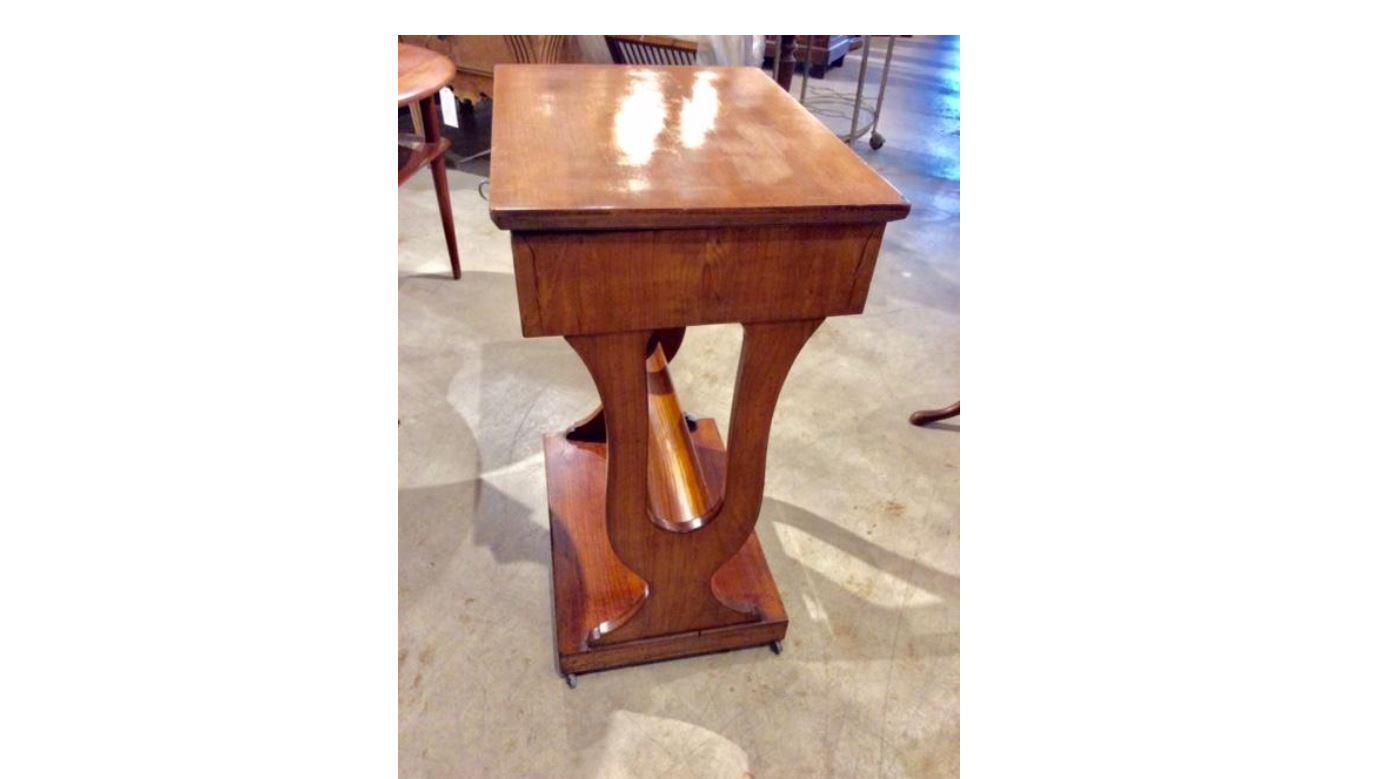 Fait main Table de toilette française à plateau surélevé de la fin des années 1800 en vente