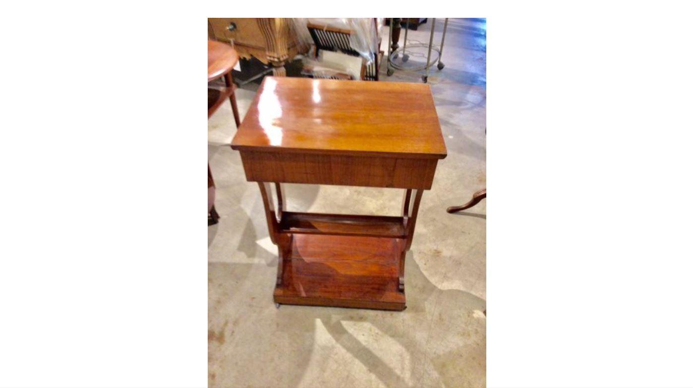 19th Century Late 1800s French Lift Top Vanity Table For Sale