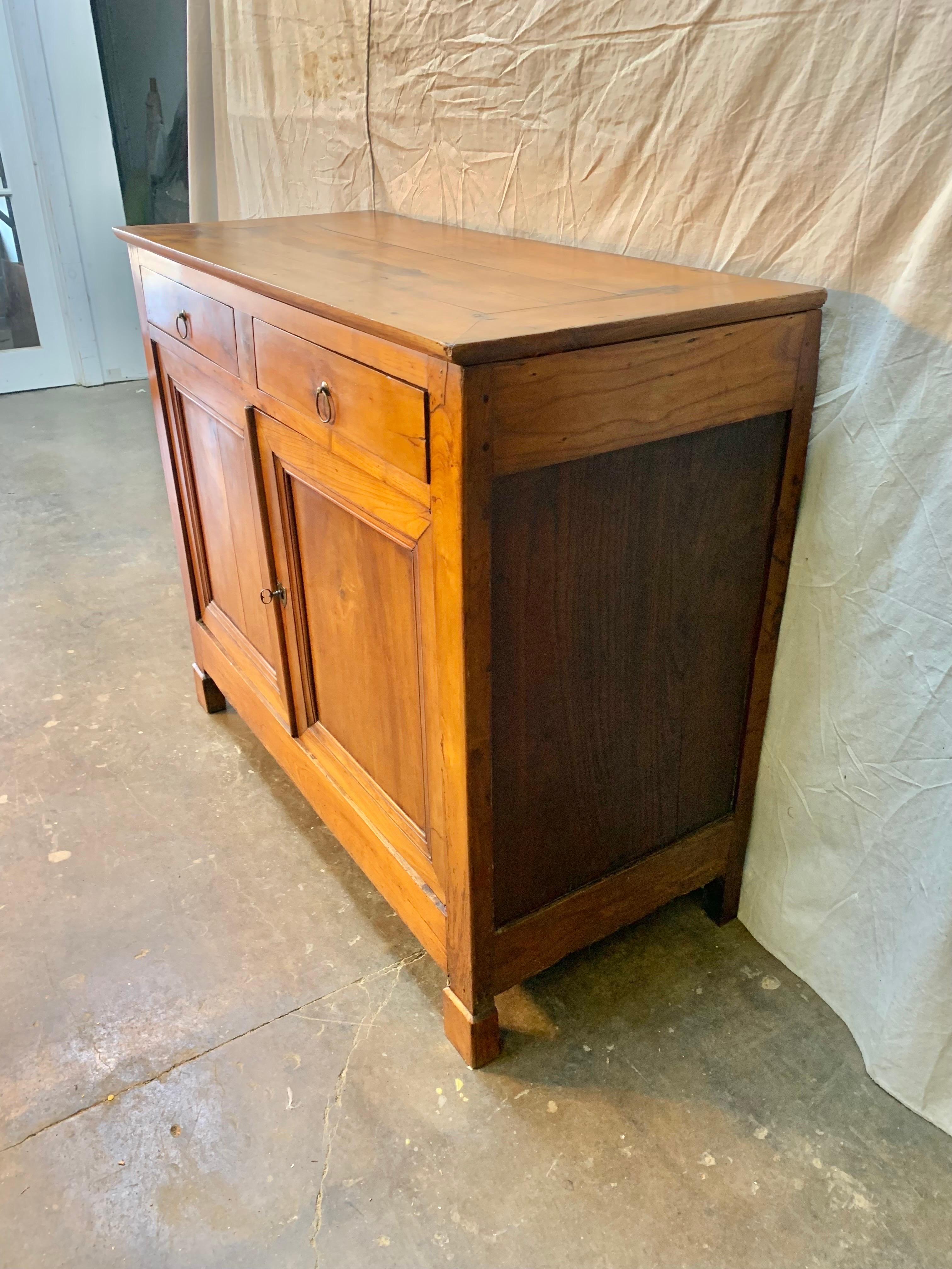 Late 1800s French Louis Philippe Cherrywood and Pine Sideboard Buffet In Good Condition For Sale In Burton, TX