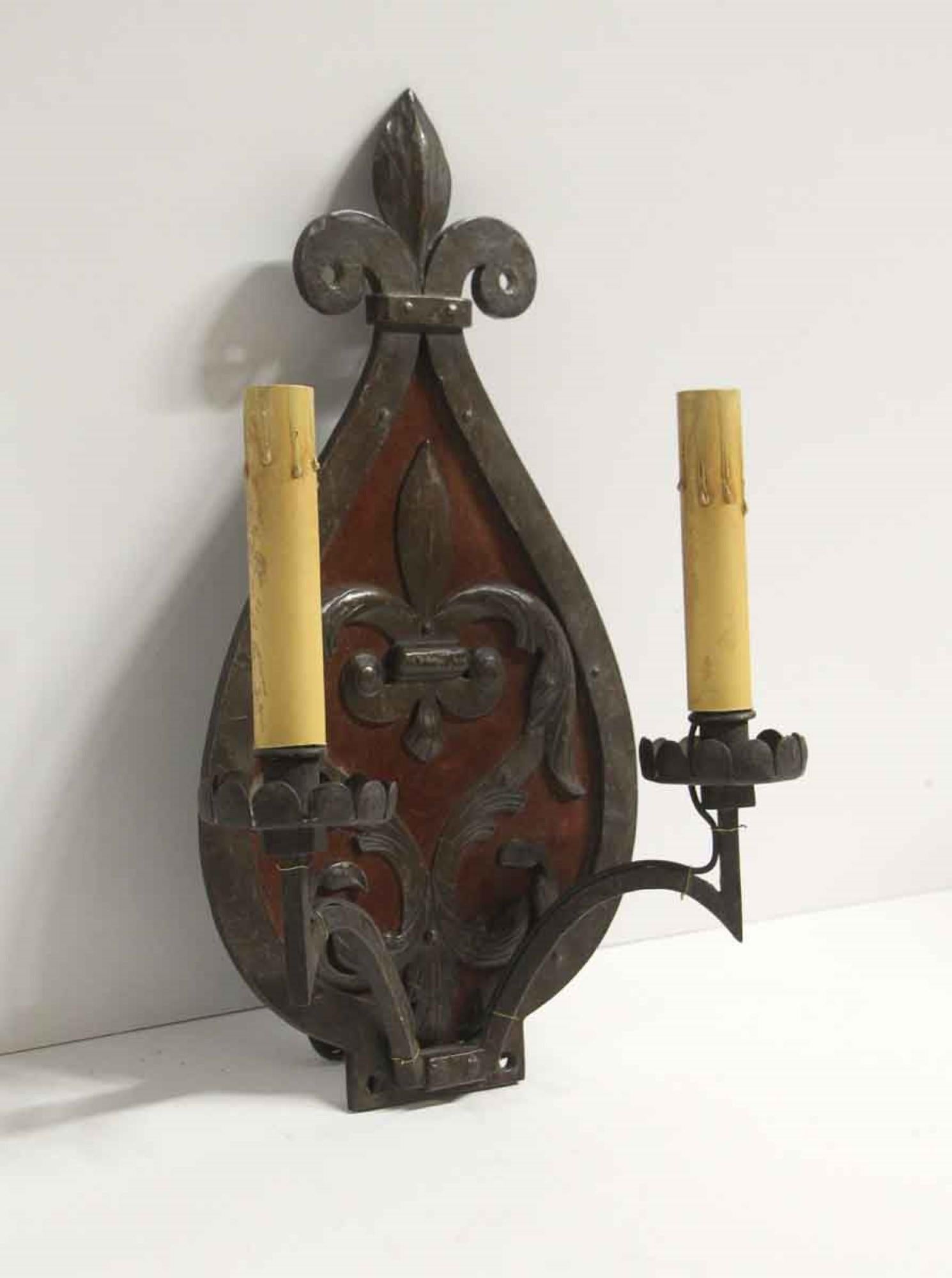 French Pair Fleur-de-Lis 2 Arm Wrought Iron Wall Sconces In Good Condition In New York, NY