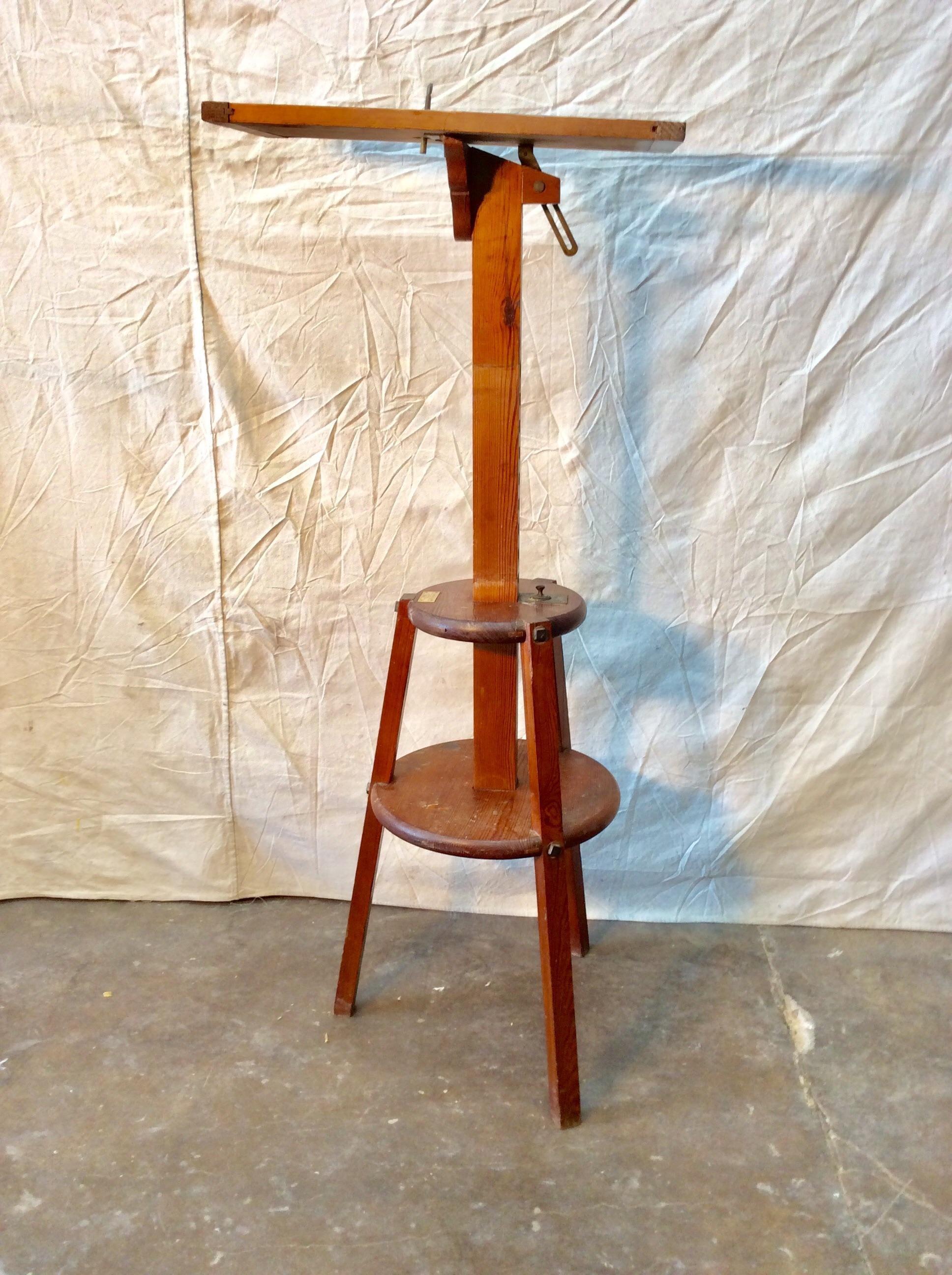 Late 1800s French Pine Camera Stand, H. Mackenstein, Paris For Sale 7