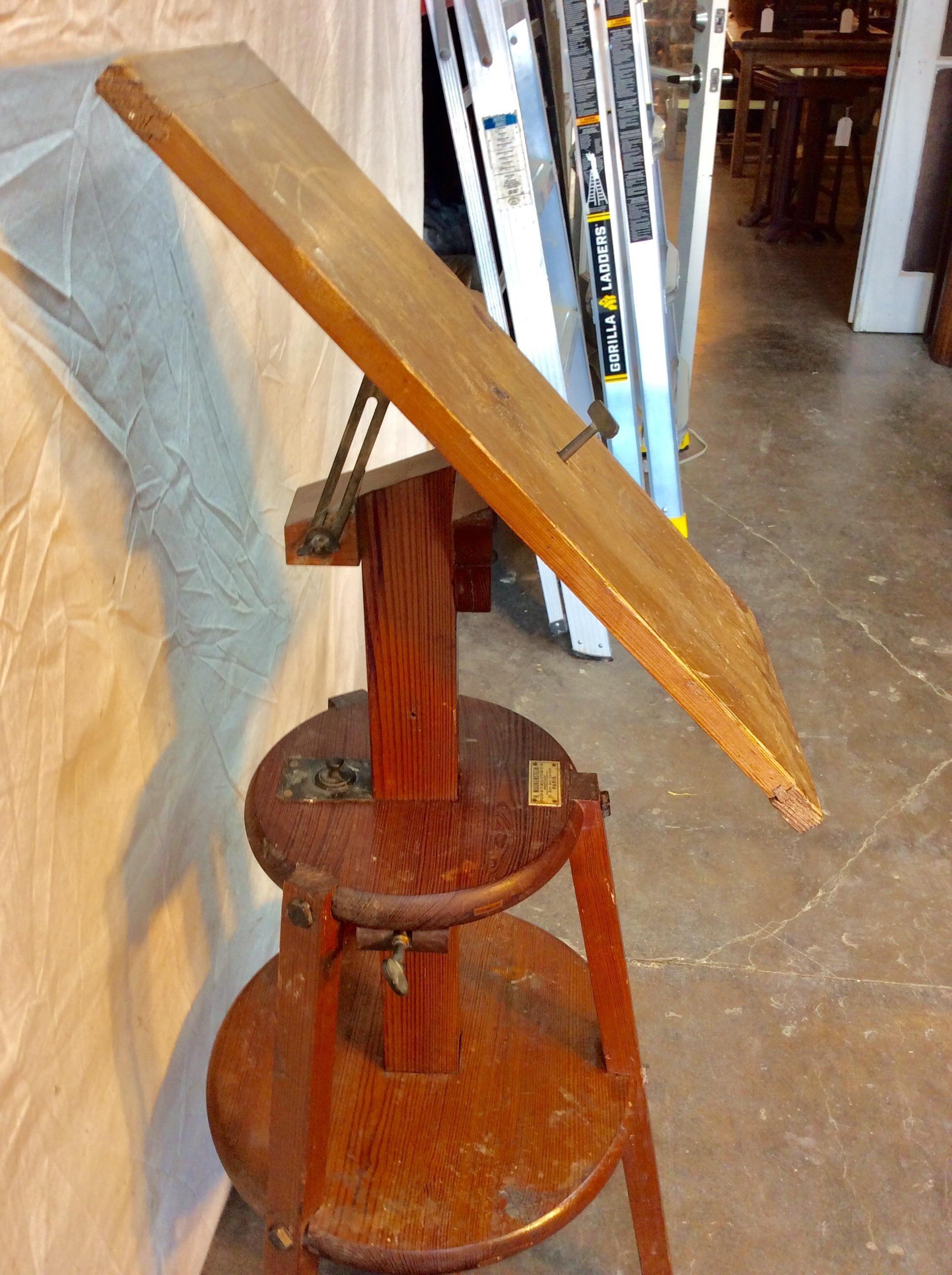 Late 1800s French Pine Camera Stand, H. Mackenstein, Paris For Sale 4