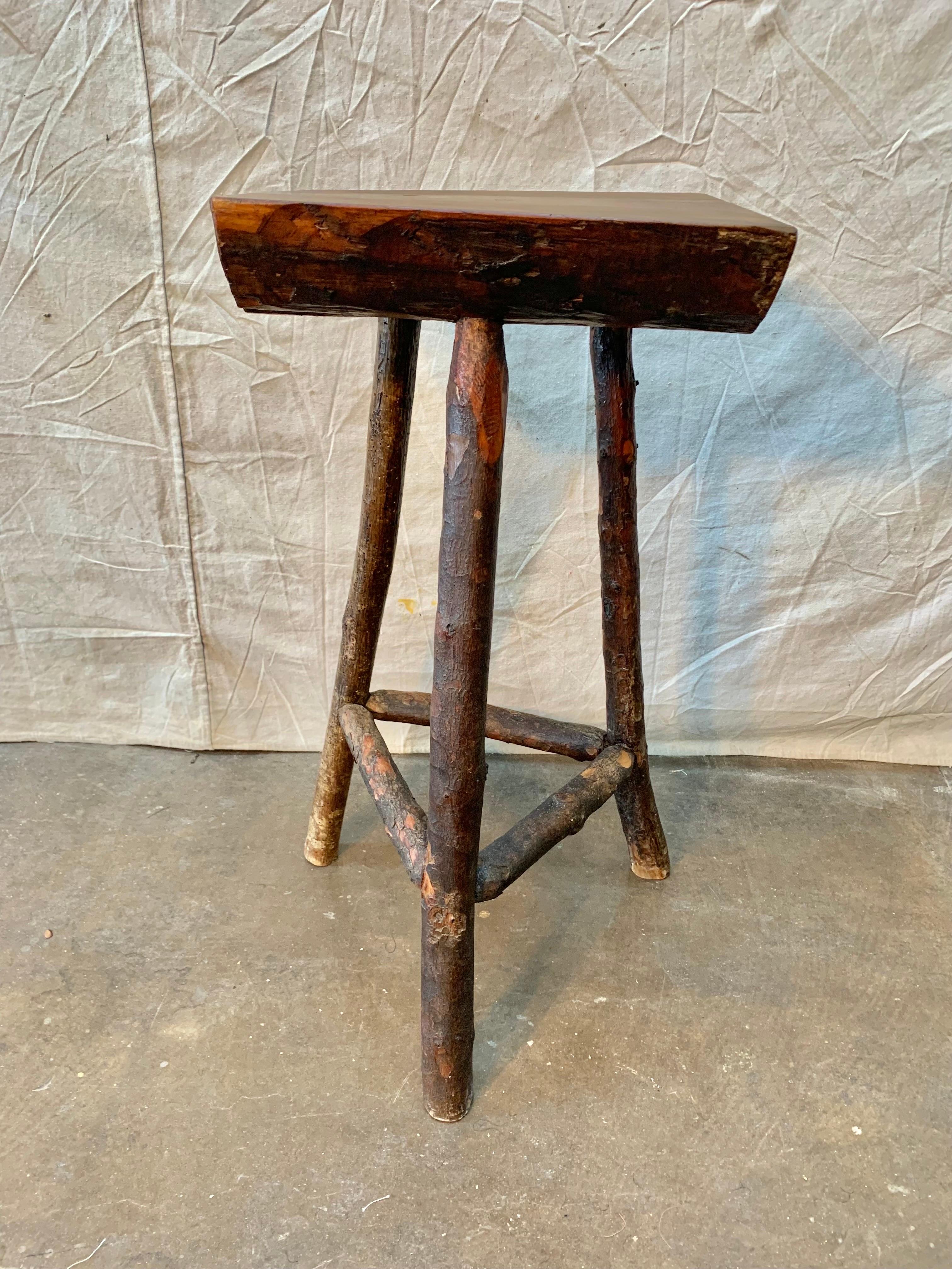 Late 1800s French Pine Handcrafted Stool or Side Table In Good Condition For Sale In Burton, TX