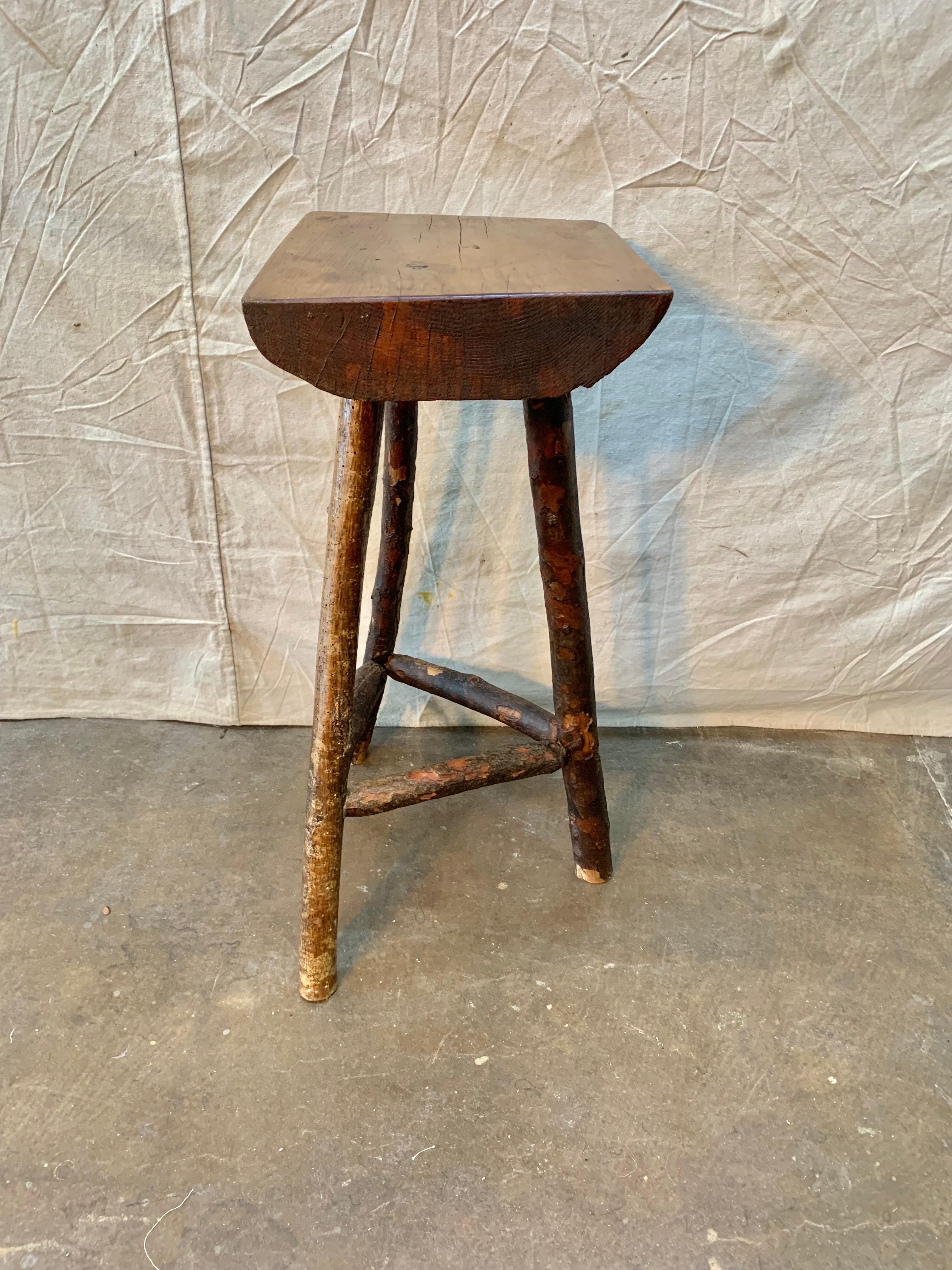 Late 1800s French Pine Handcrafted Stool or Side Table For Sale 2