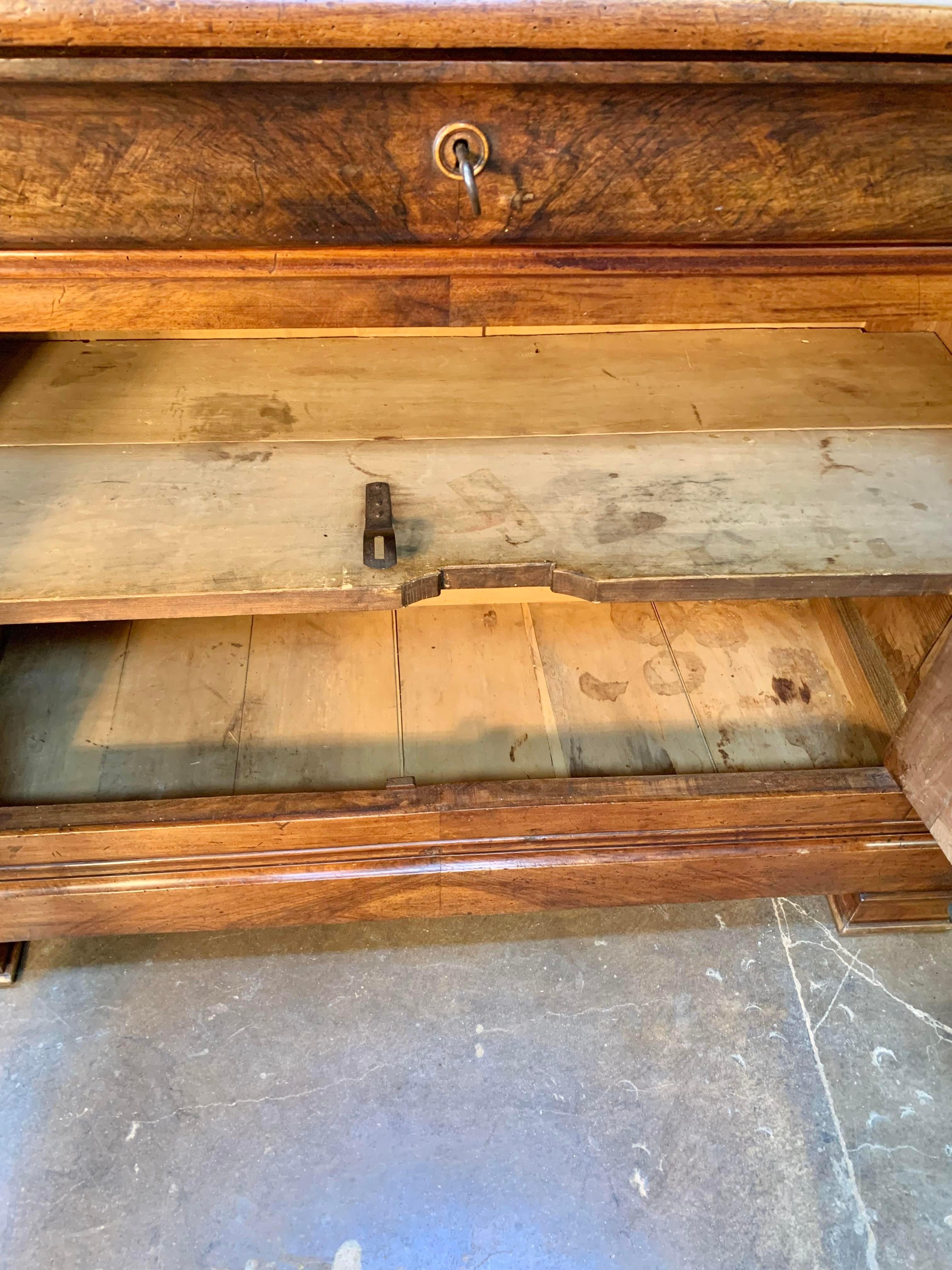 Late 1800s French Walnut Louis Philippe Sideboard Buffet 5