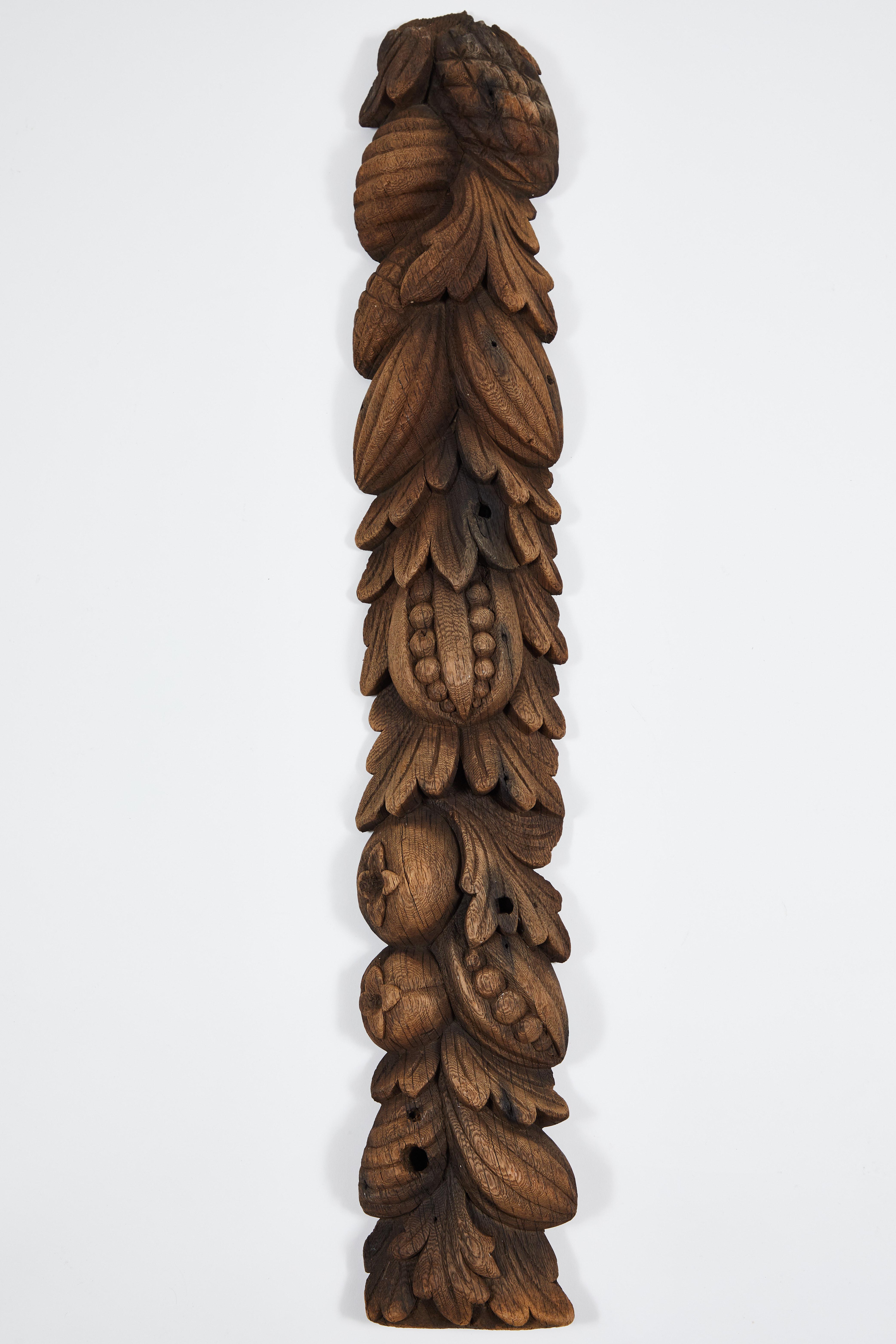 Late 1800s Hand Carved Wooden Architectural Element with Fruit and Leaves In Distressed Condition In Pasadena, CA