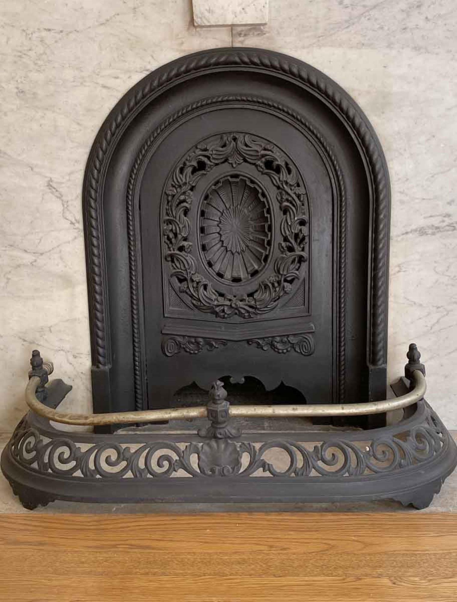 North American Late 1800s NYC Simple Victorian Arch Townhouse Mantel in Carrara Marble