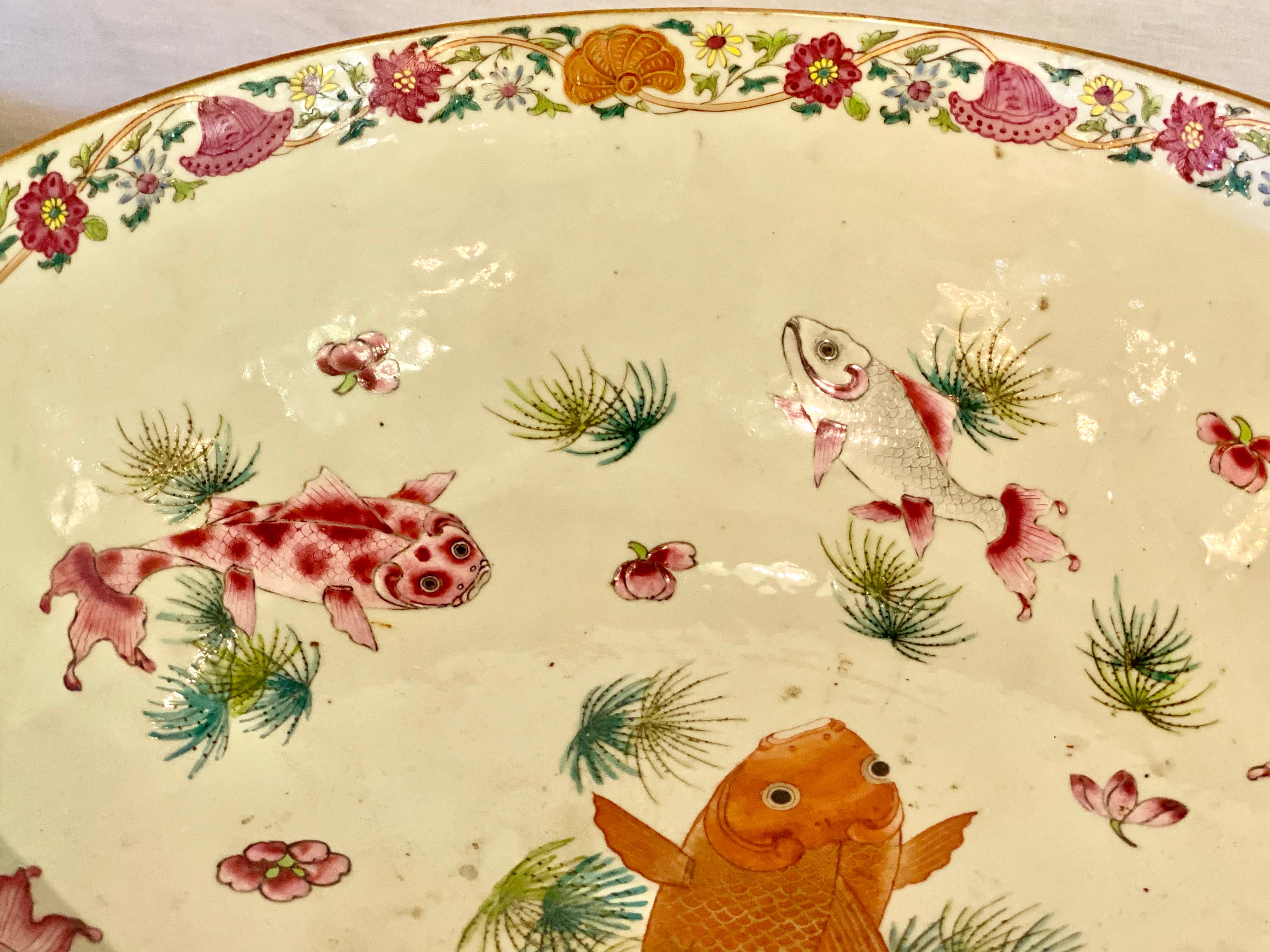 19th Century Famille Rose Chinese Export Punch, Koi Decorated For Sale 13