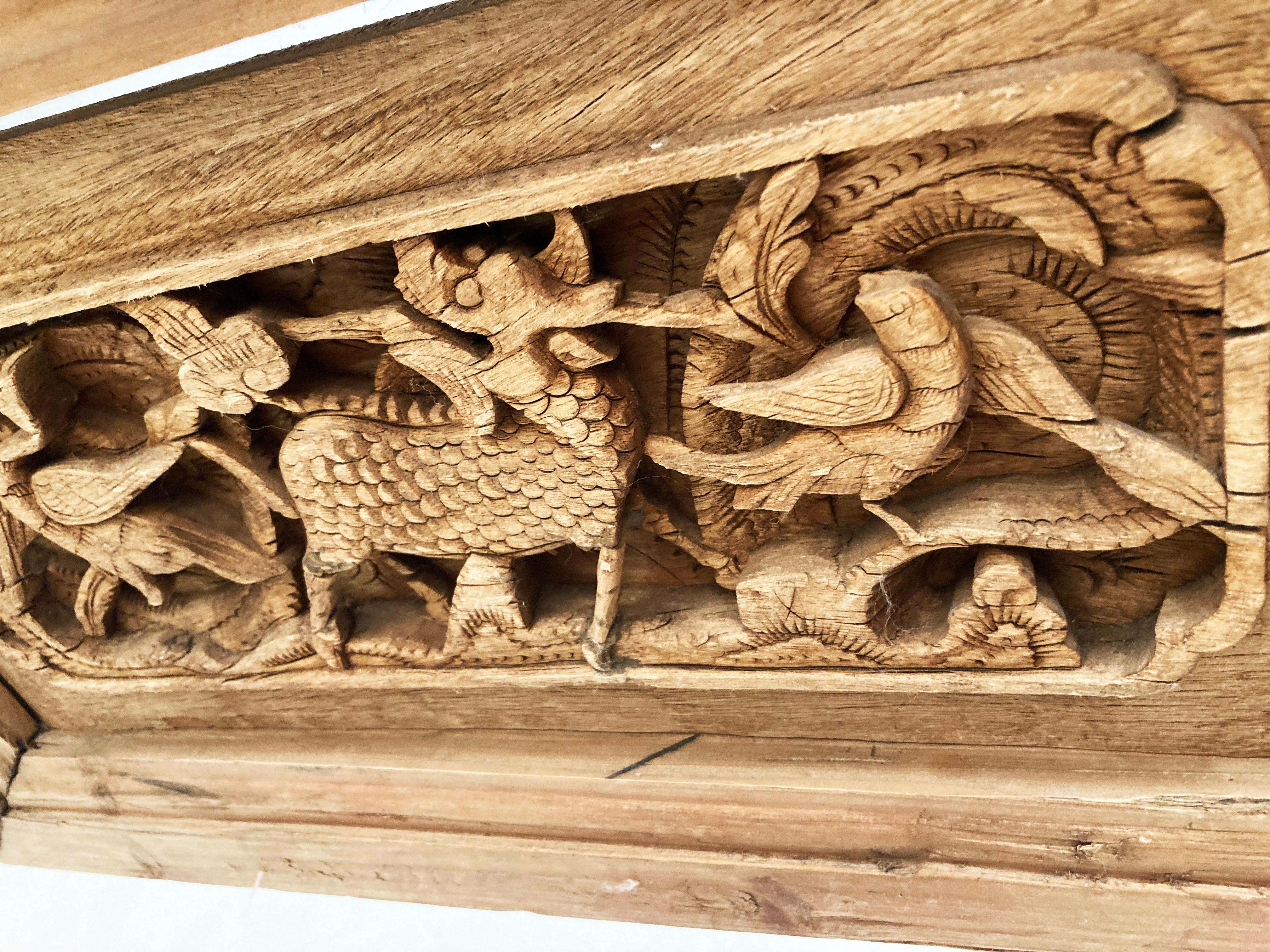 Late 18th C. Chinese Wooden Hand-carved Panels From the Qing Dynasty - a Pair For Sale 1