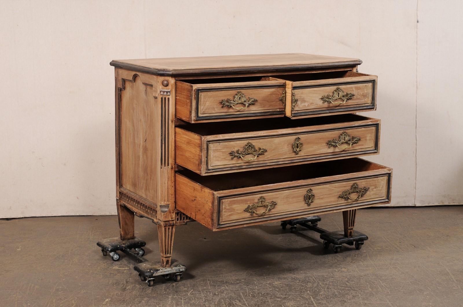 Late 18th C French Commode with Fabulously Carved Details In Good Condition For Sale In Atlanta, GA