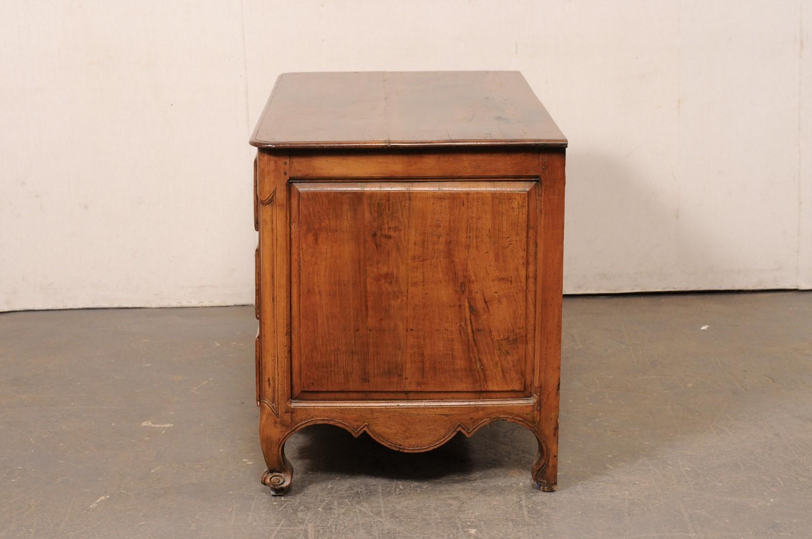 Late 18th C. French Walnut Commode w/Elegantly Carved Skirt For Sale 5