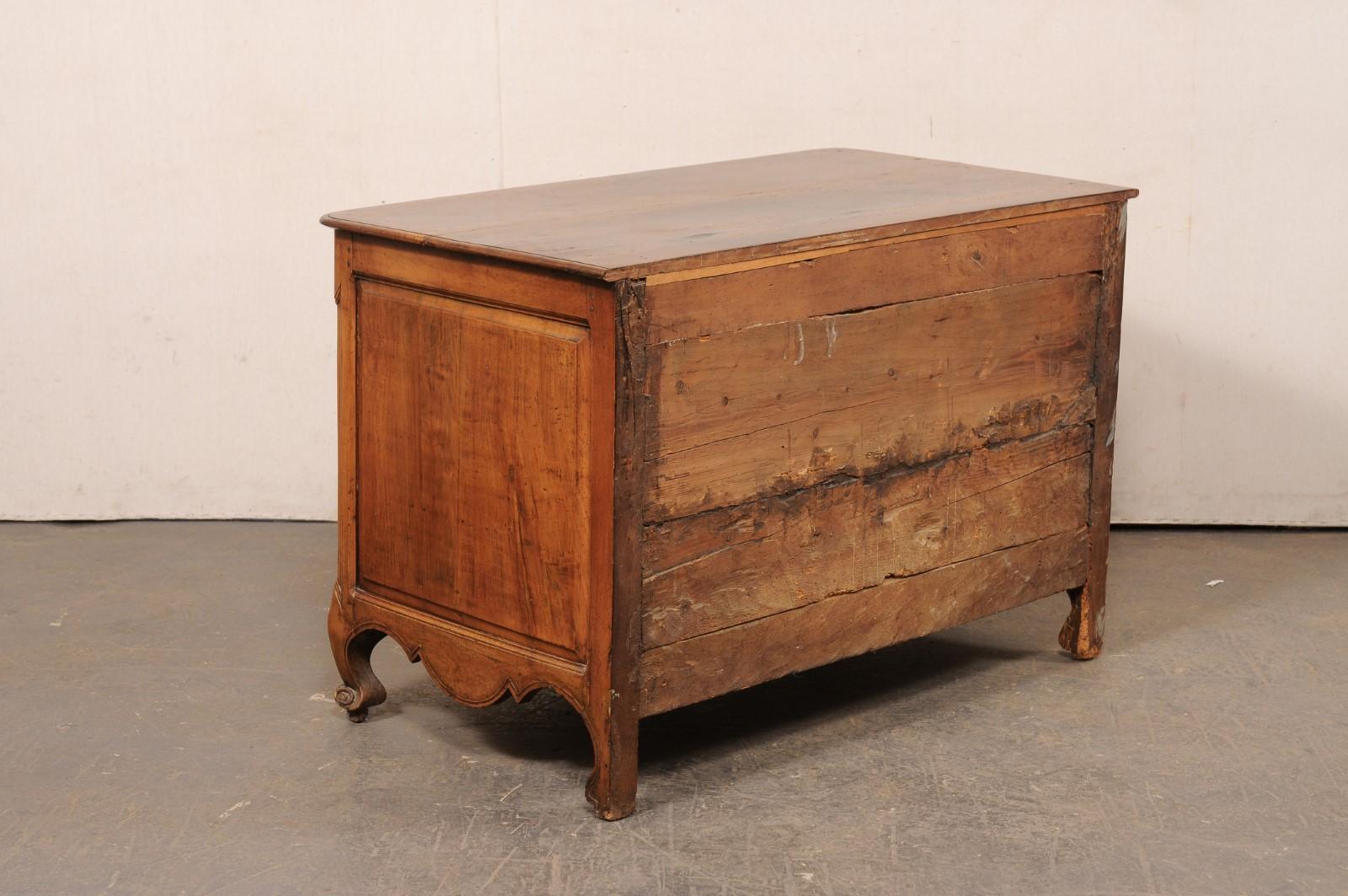 Late 18th C. French Walnut Commode w/Elegantly Carved Skirt For Sale 3