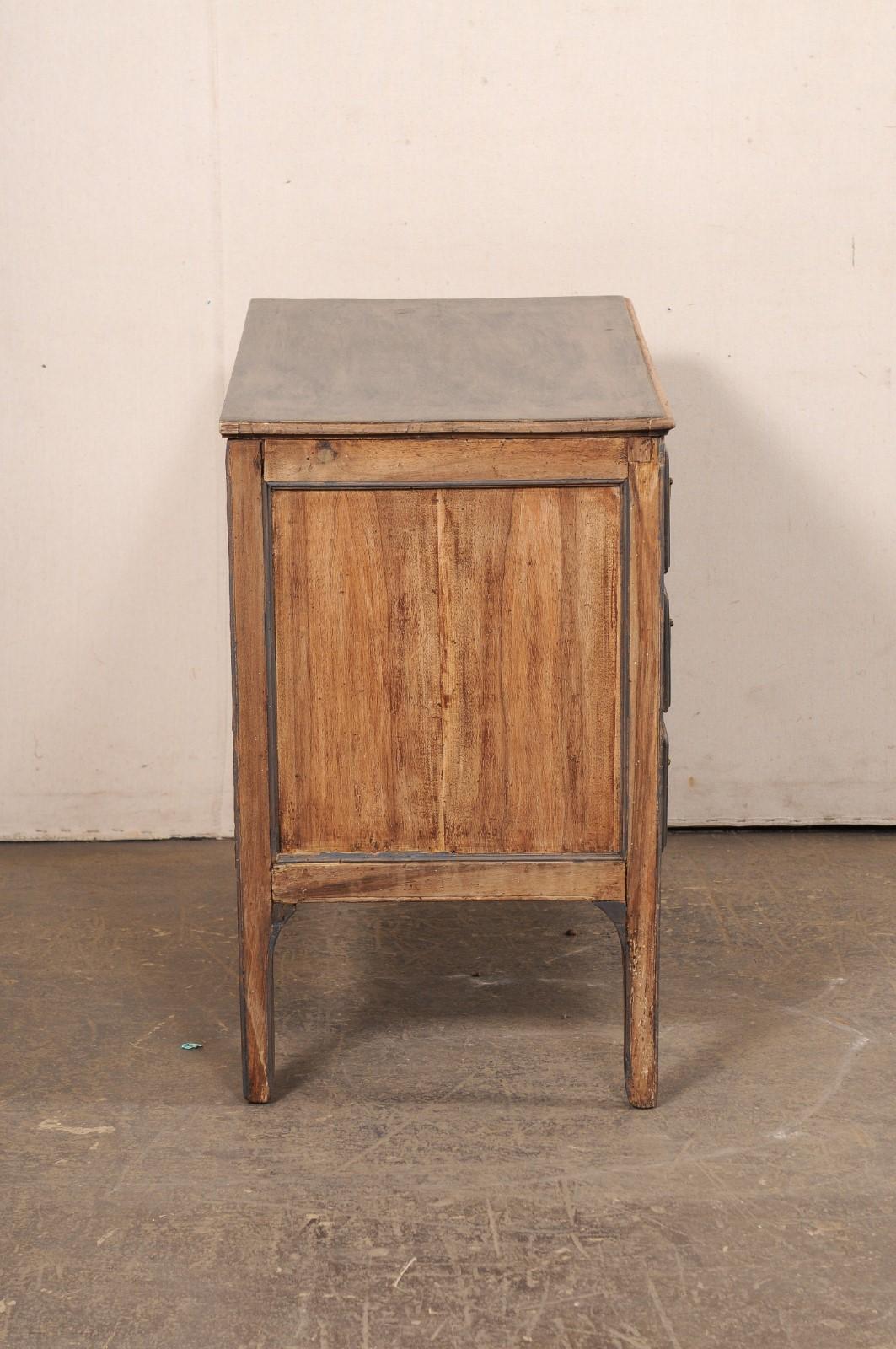 Late 18th C. Italian Two-Tone Wooden Chest w/Neoclassic Hardware For Sale 2
