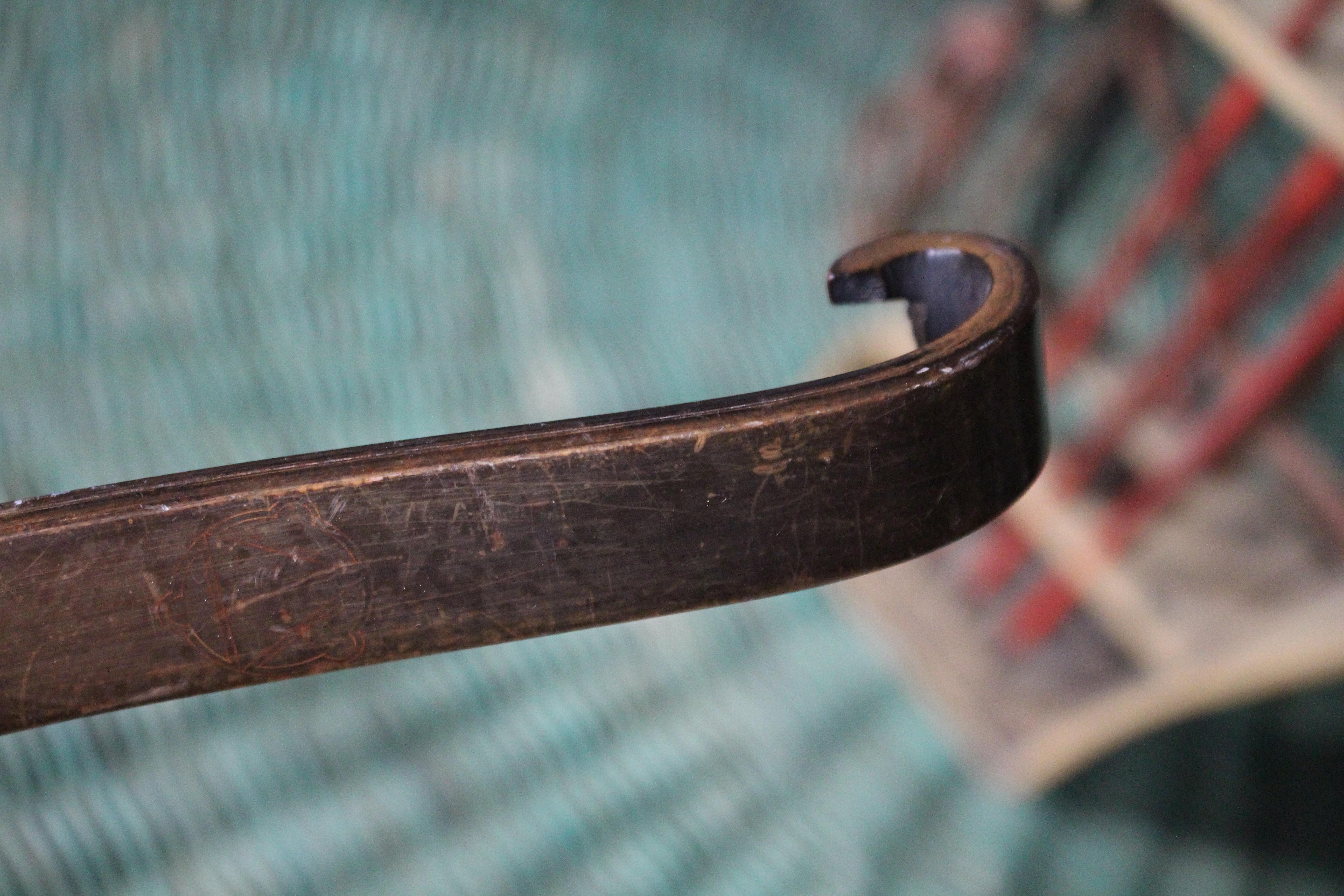 Late 18th C Japanese Edo Period Palanquin Bow (Rimankyuu)  Country House Antique For Sale 1