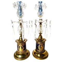 A.I.C. Rare paire de chandeliers lustrés anglais de la fin du XVIIIe siècle