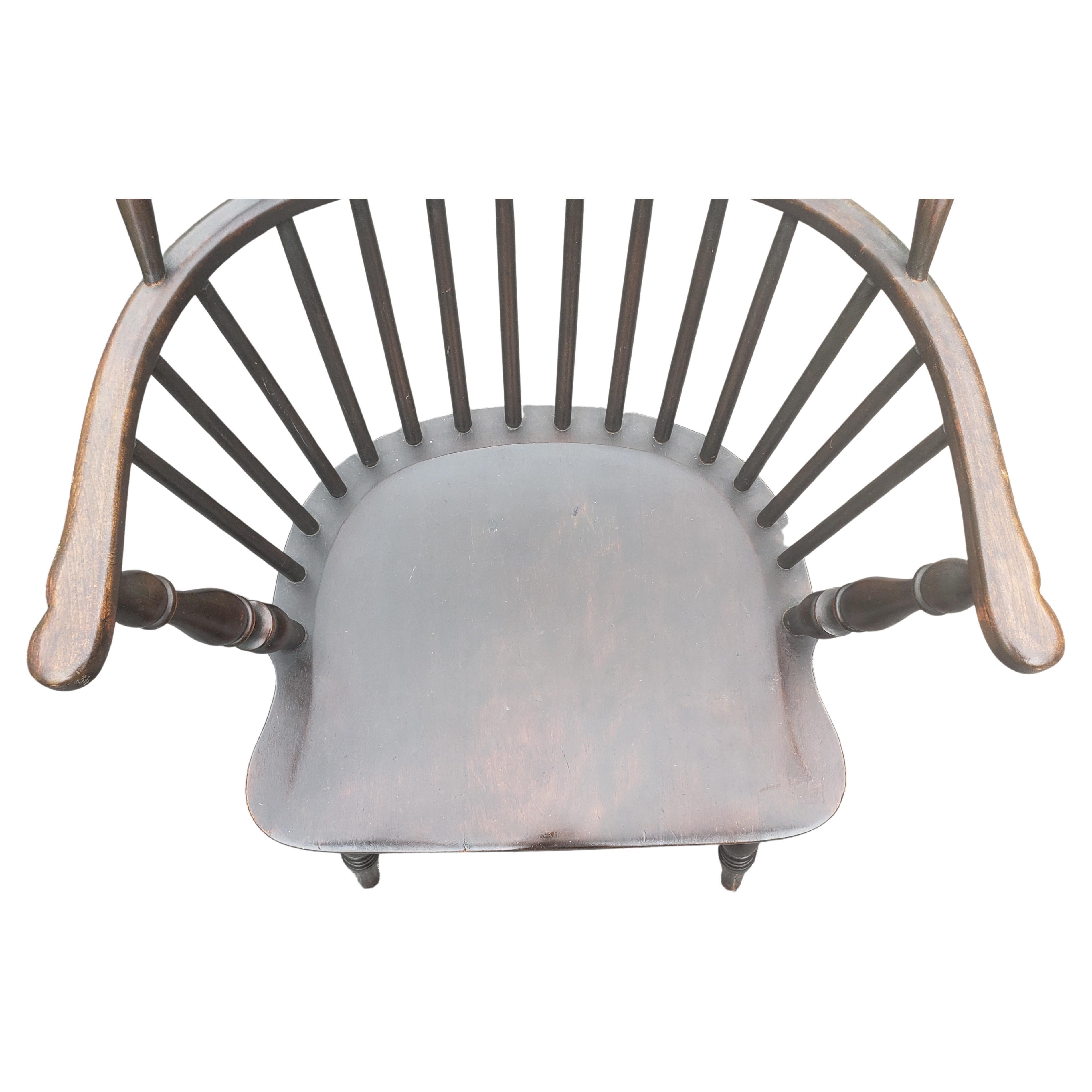 North American Late 18th C. Sack-Back New England Ebonized Windsor Chair