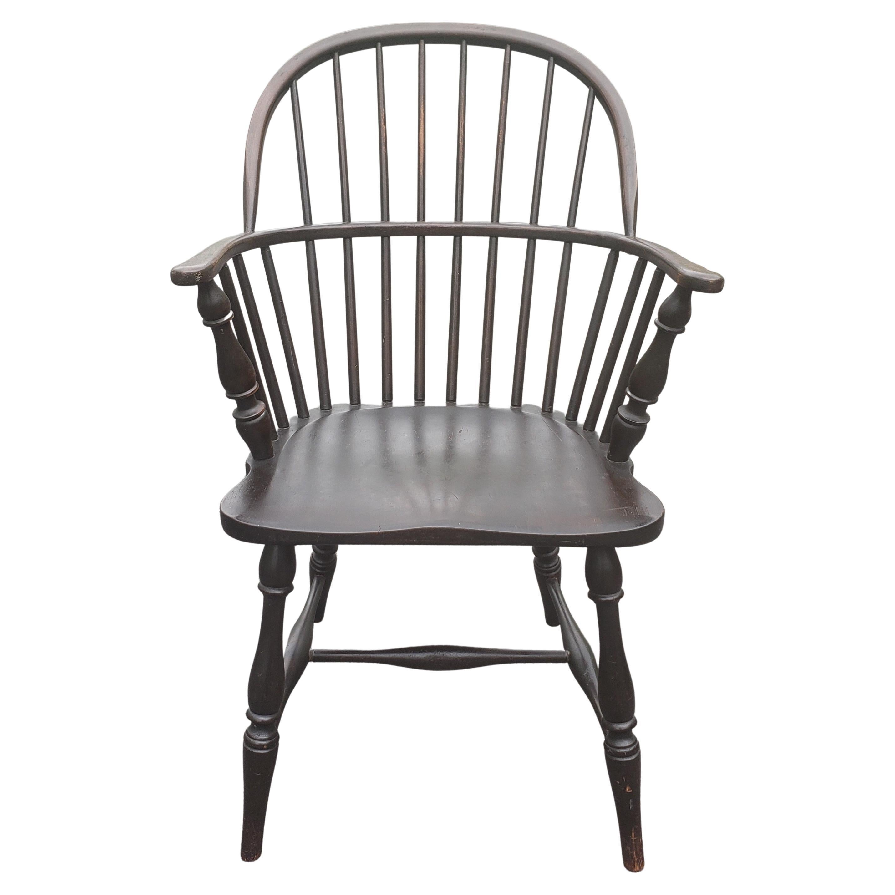 Late 18th C. Sack-Back New England Ebonized Windsor Chair