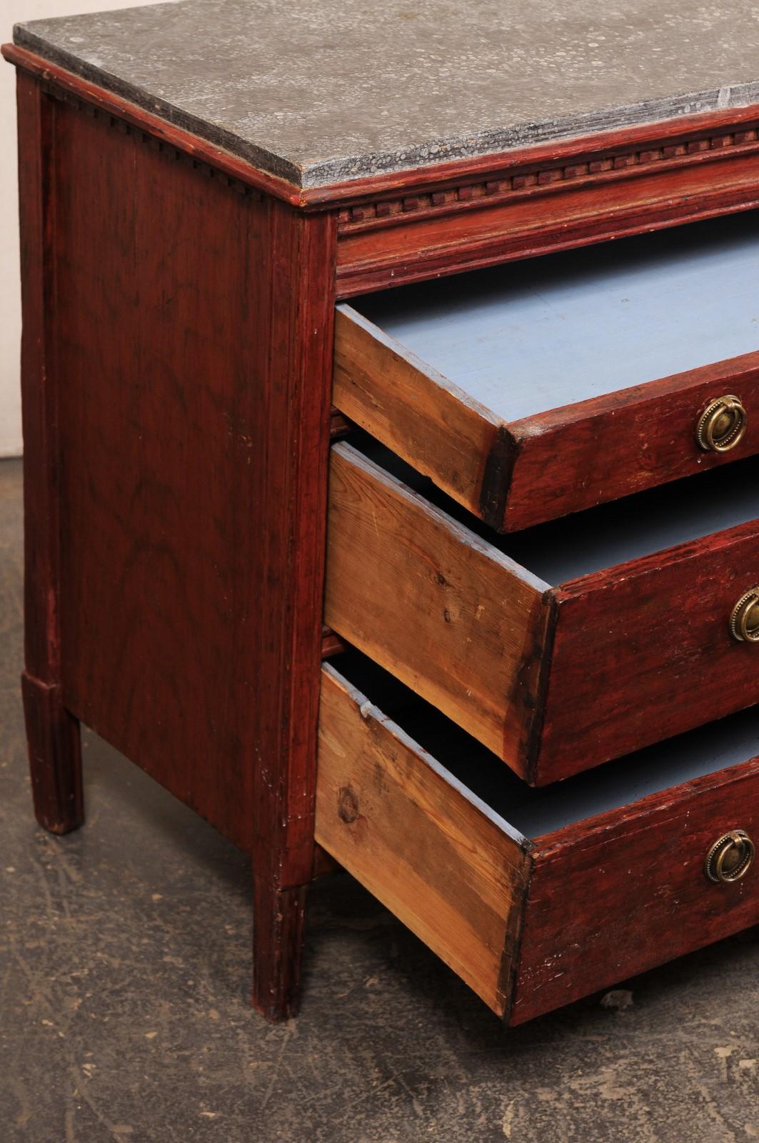 Late 18th C. Swedish Chest w/Traditional Swedish-Red Color &Faux-Marble Top (Schwedisch) im Angebot