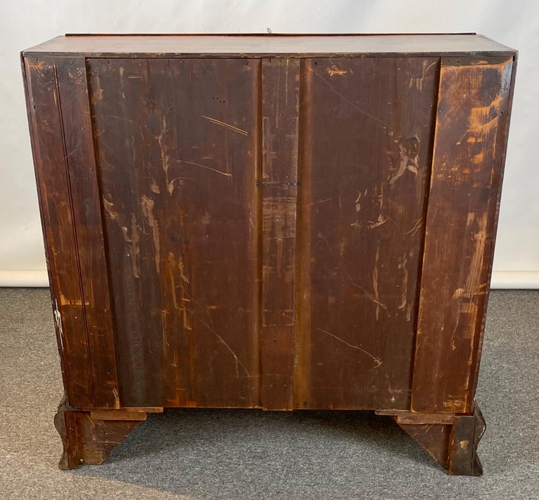 Late 18th Century American Mahogany Slant Front Desk For Sale 2